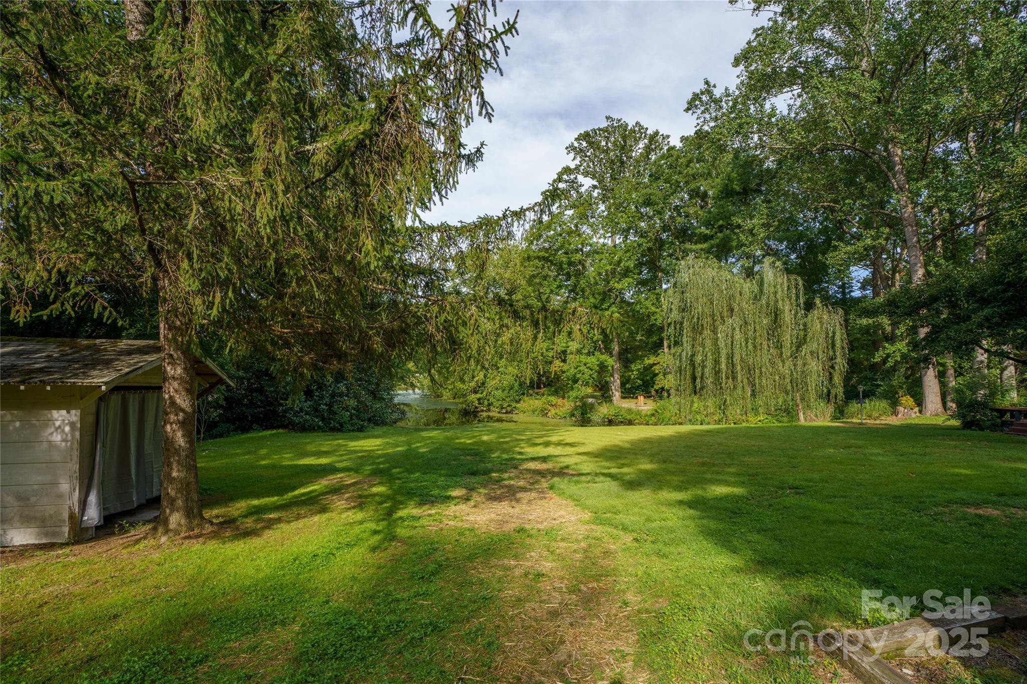 335 Lake Circle Drive — Hendersonville