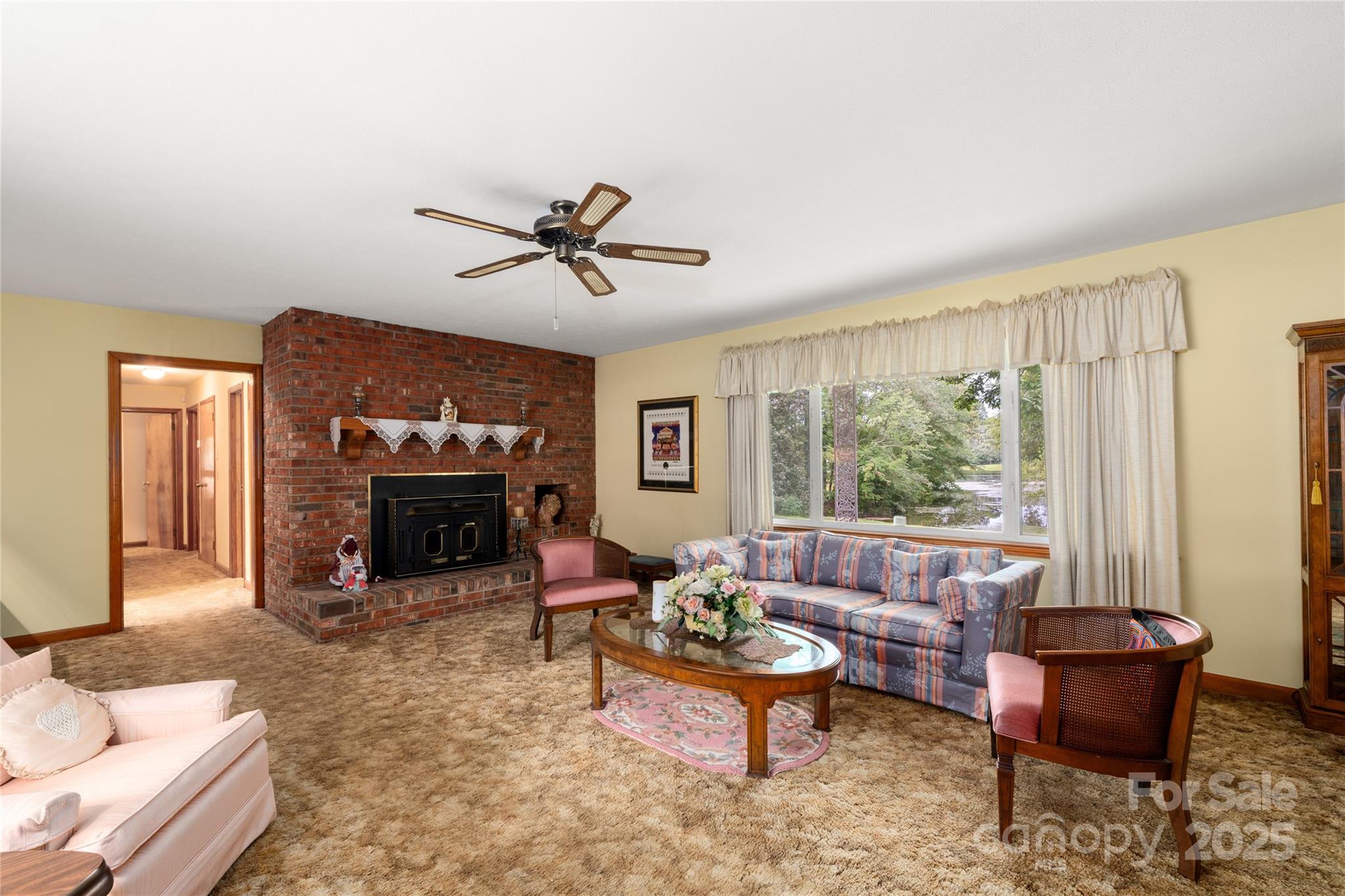 335 Lake Circle Drive — Hendersonville