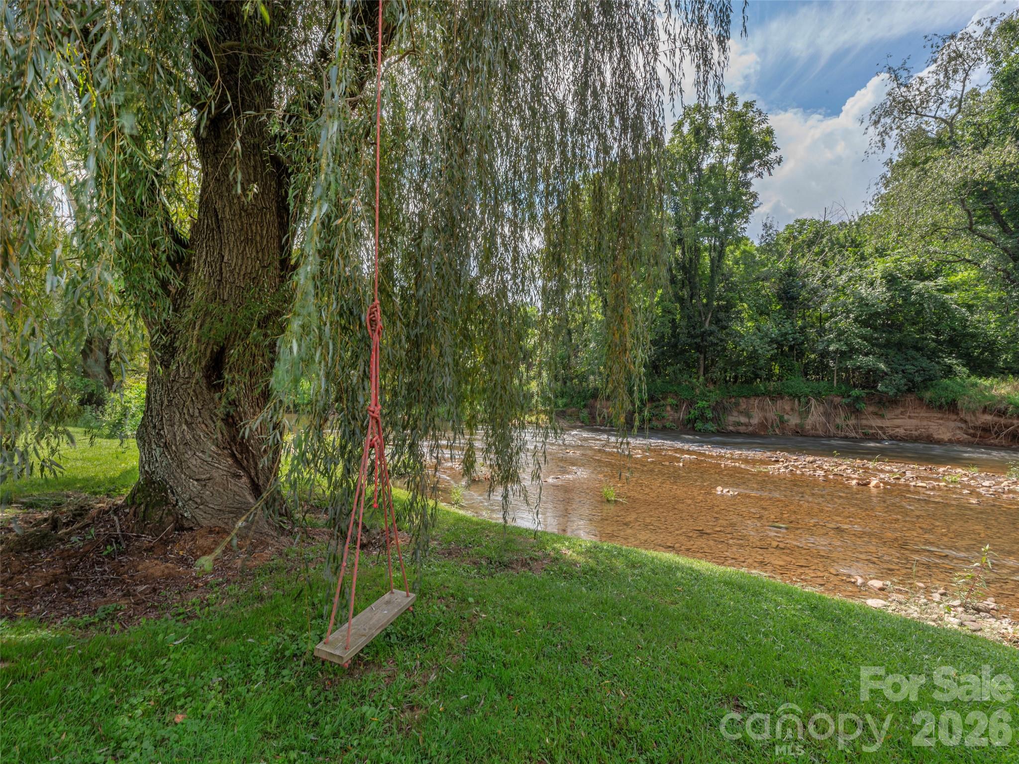 248 Max Thompson Road — Canton