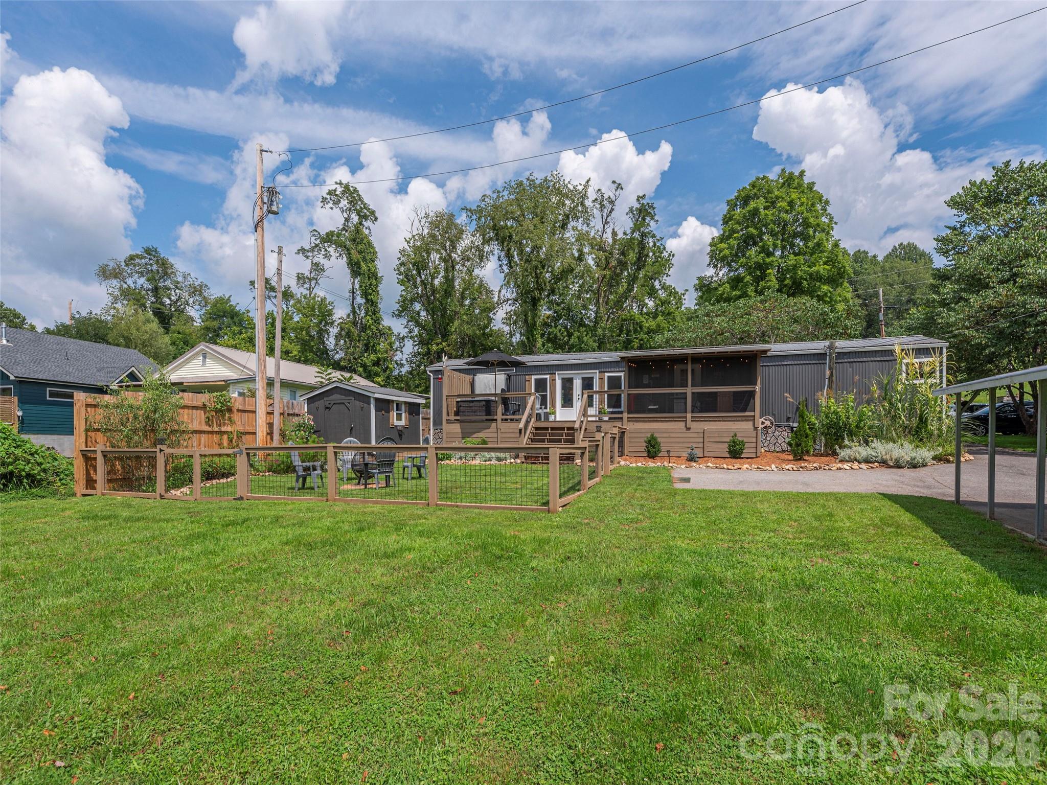 248 Max Thompson Road — Canton