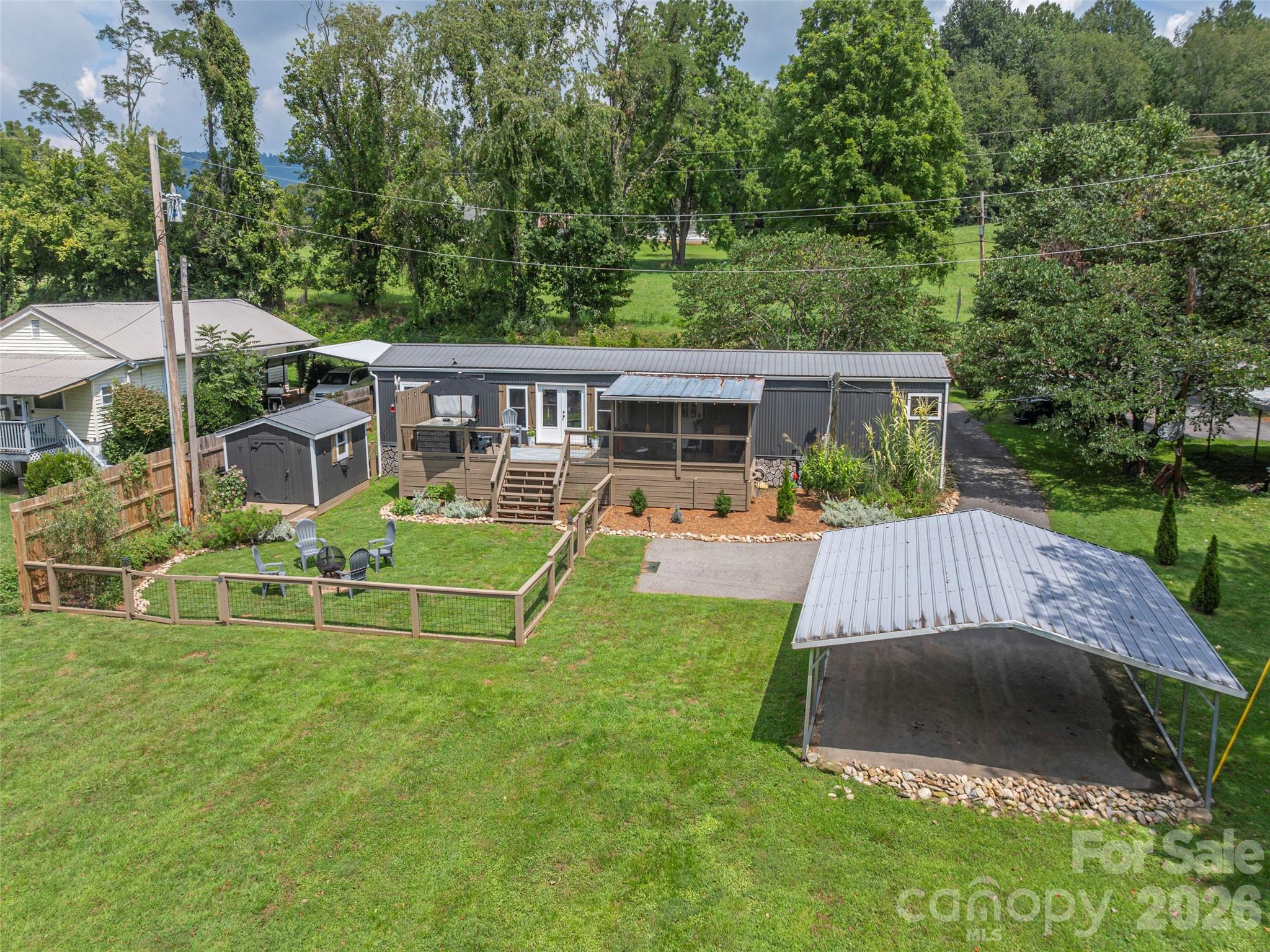 248 Max Thompson Road — Canton