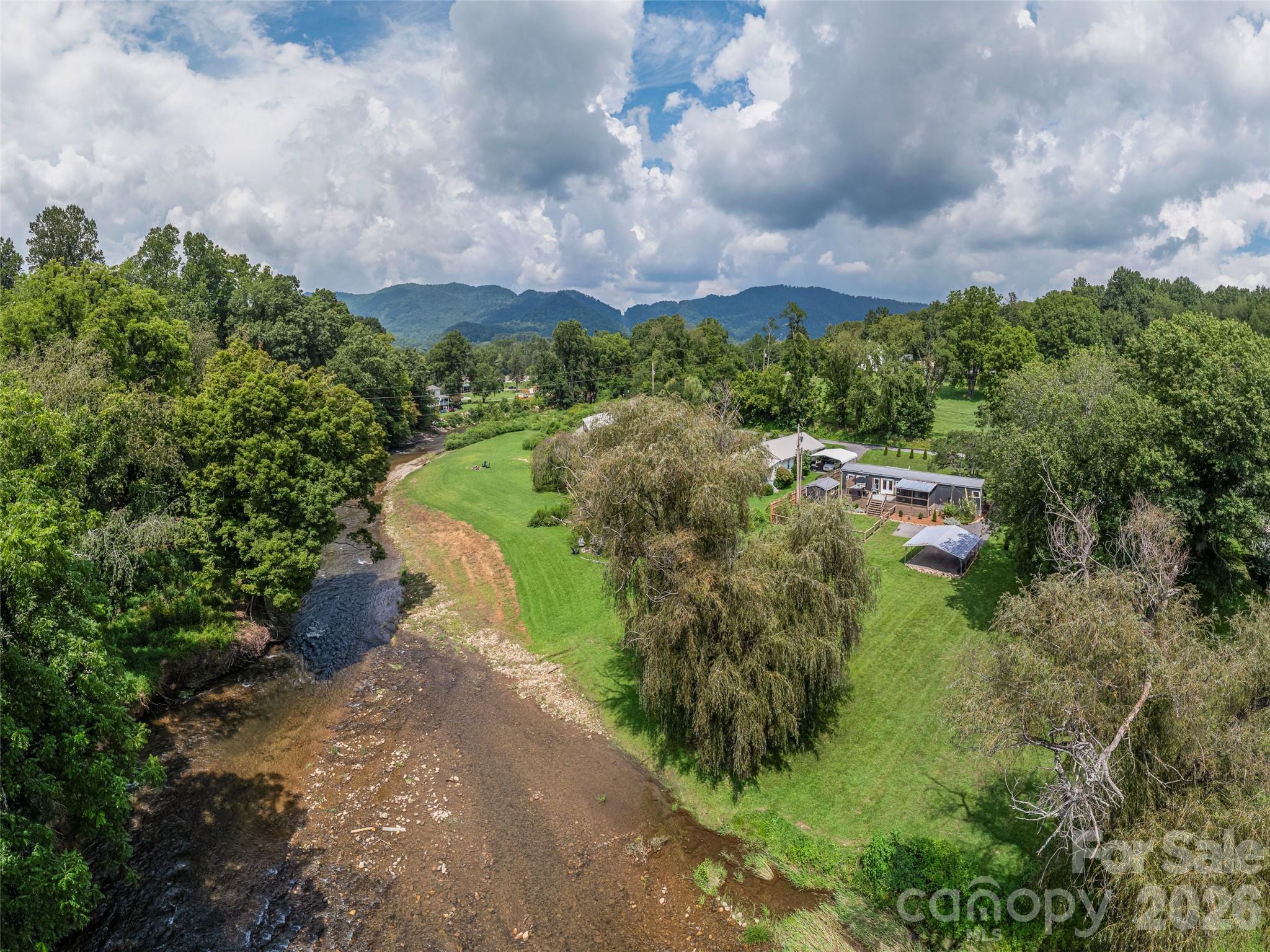 248 Max Thompson Road — Canton