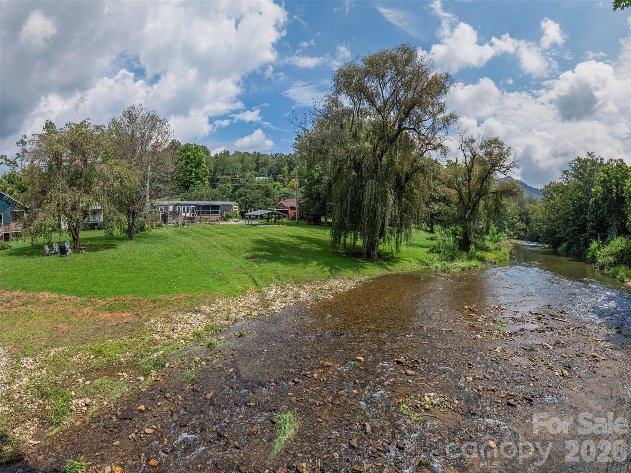 248 Max Thompson Road — Canton