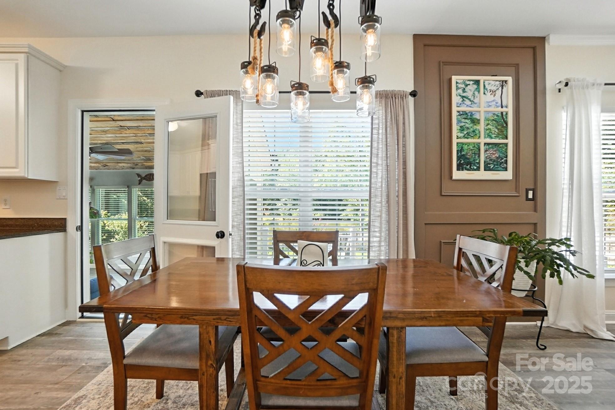 10219 Windtree Lane — Charlotte