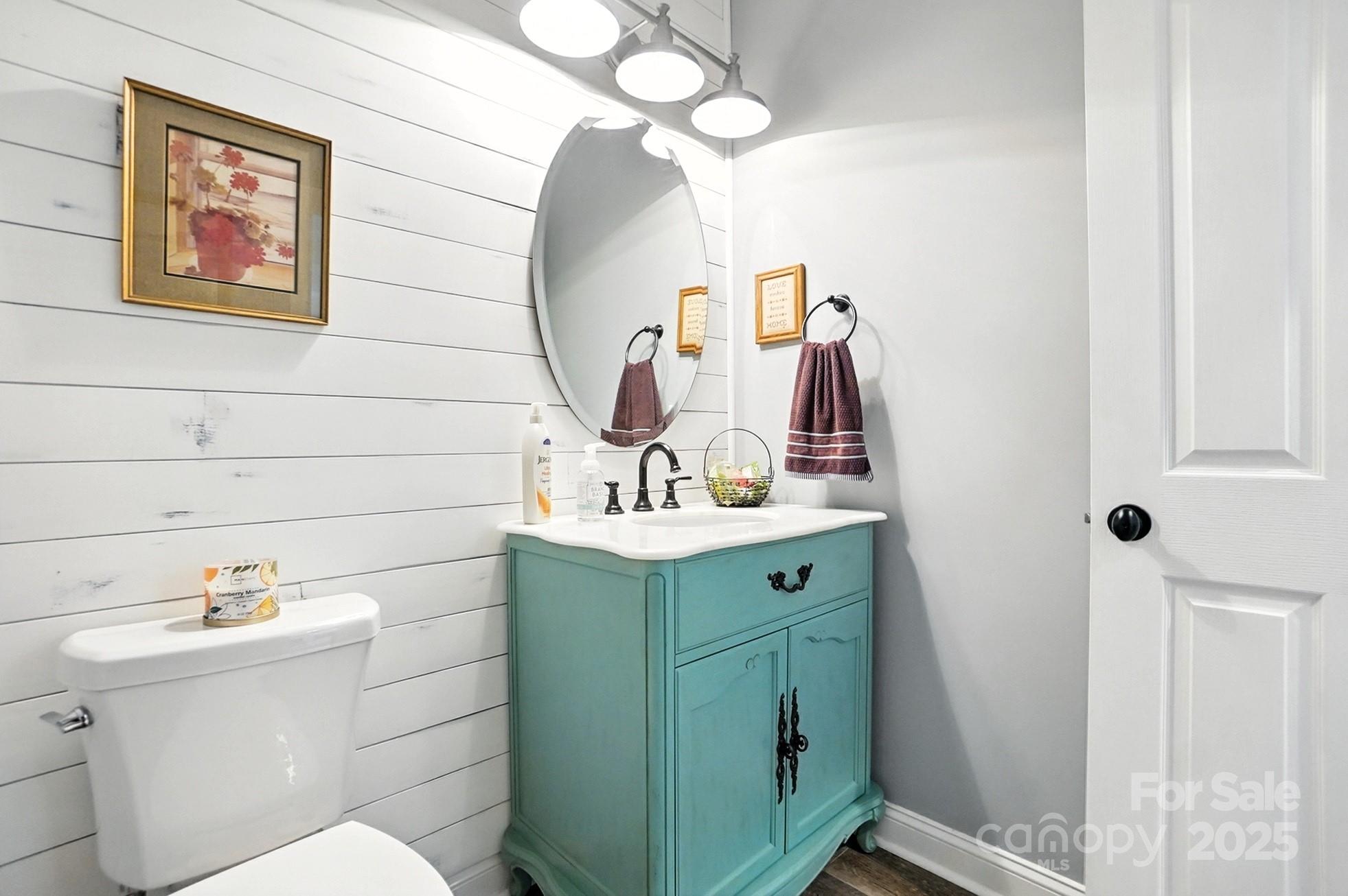 10219 Windtree Lane — Charlotte