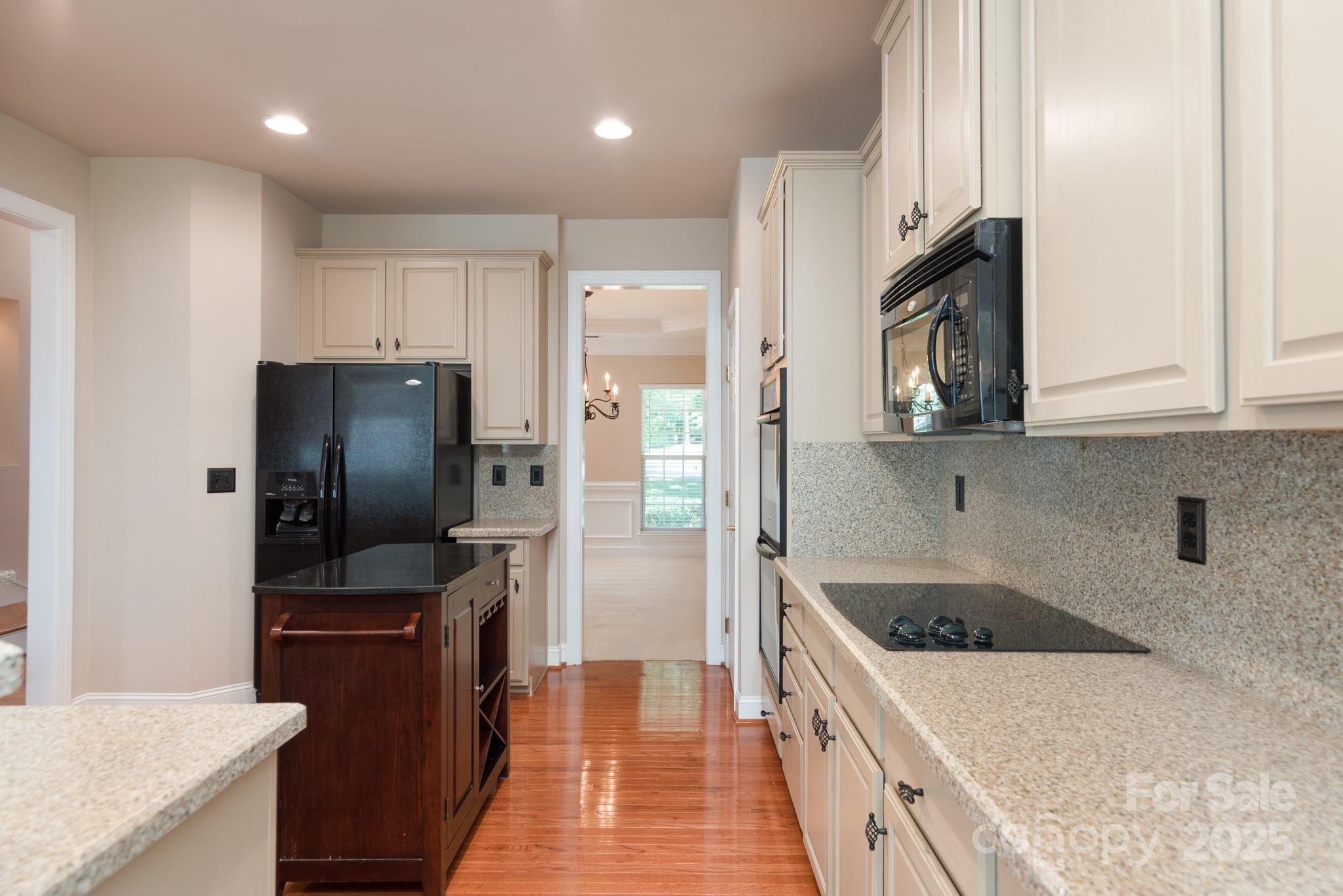 6413 Savannah Grace Lane — Huntersville