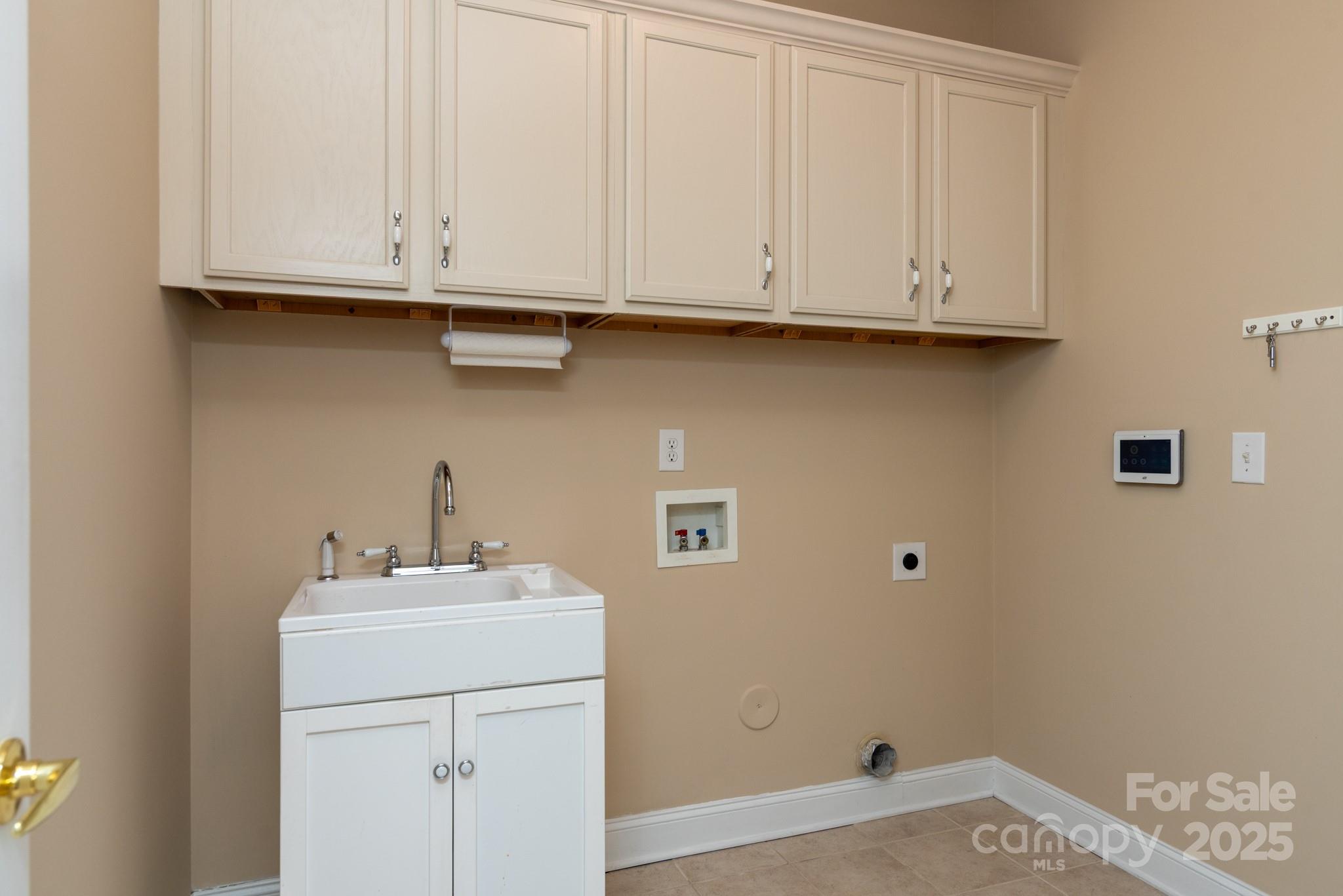 6413 Savannah Grace Lane — Huntersville
