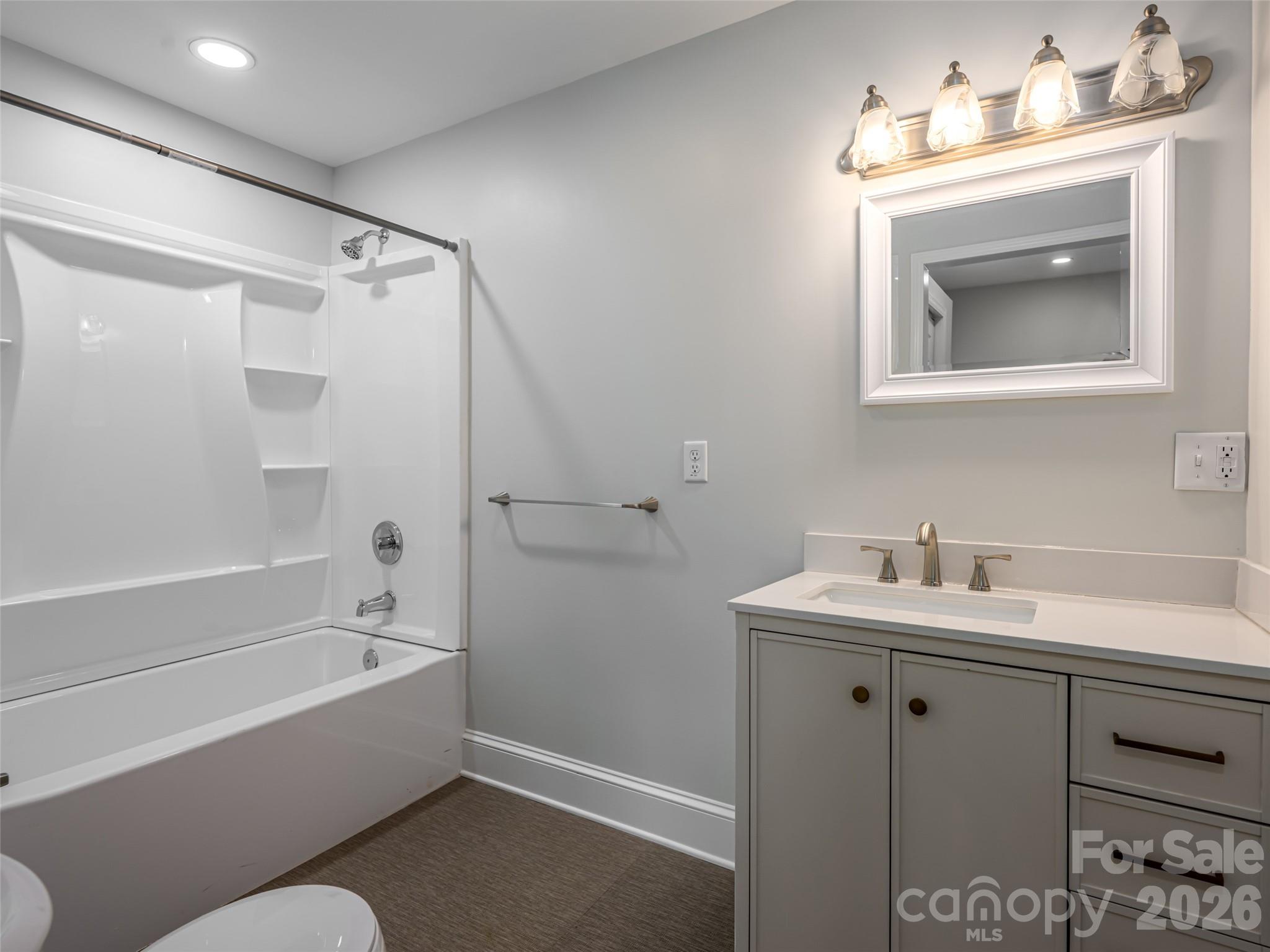 172 Reed Street — Canton