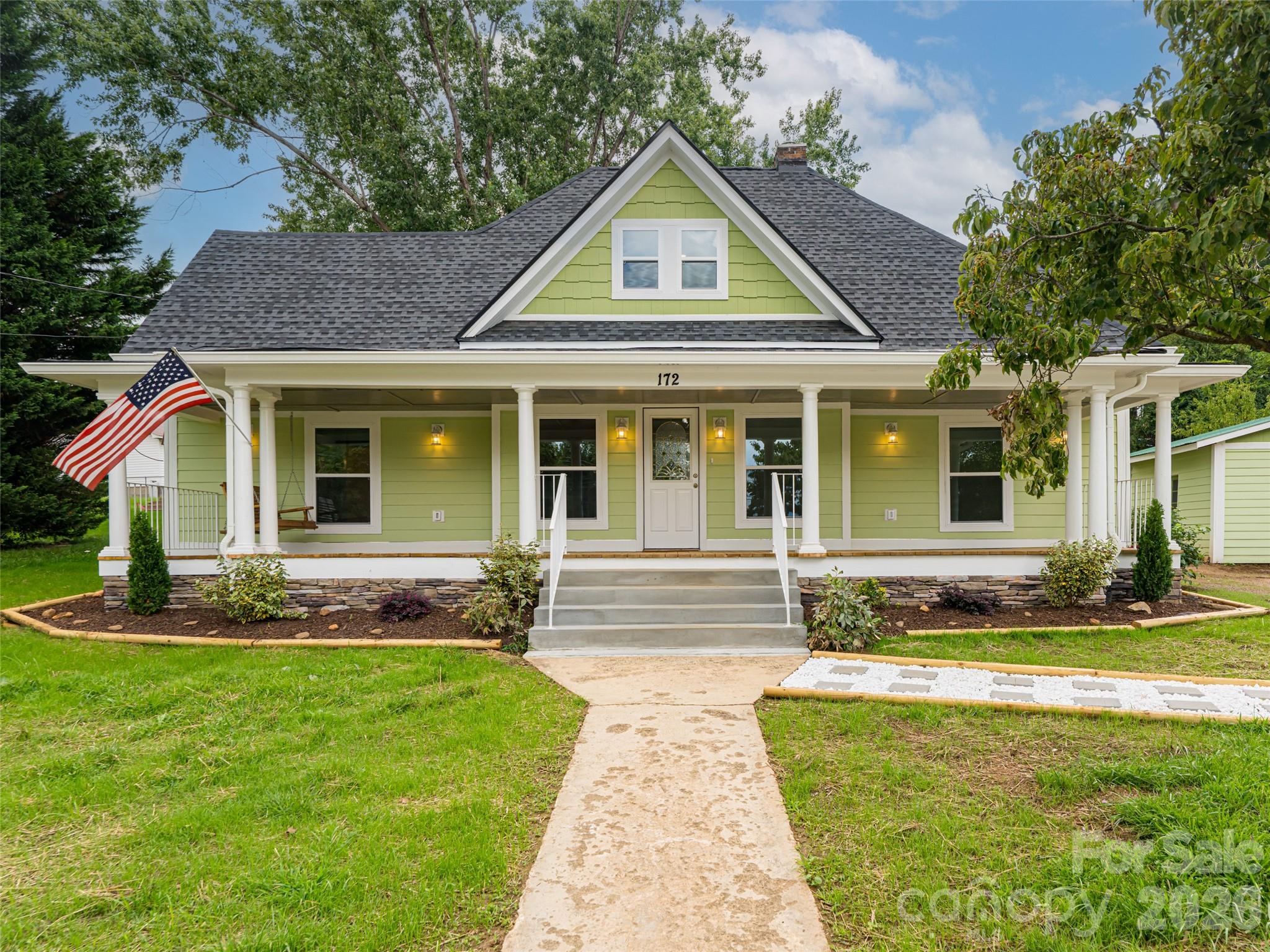 172 Reed Street — Canton