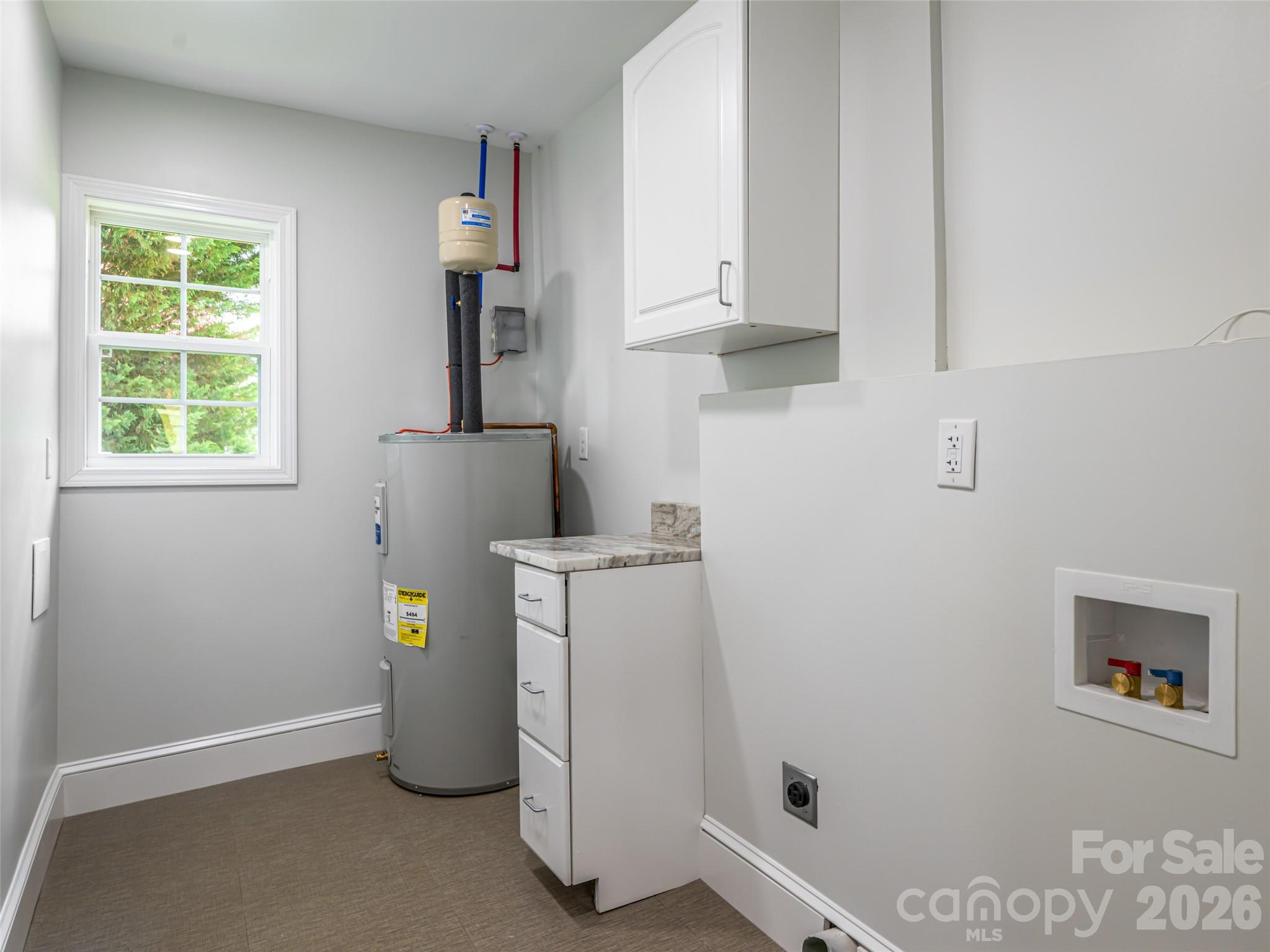 172 Reed Street — Canton