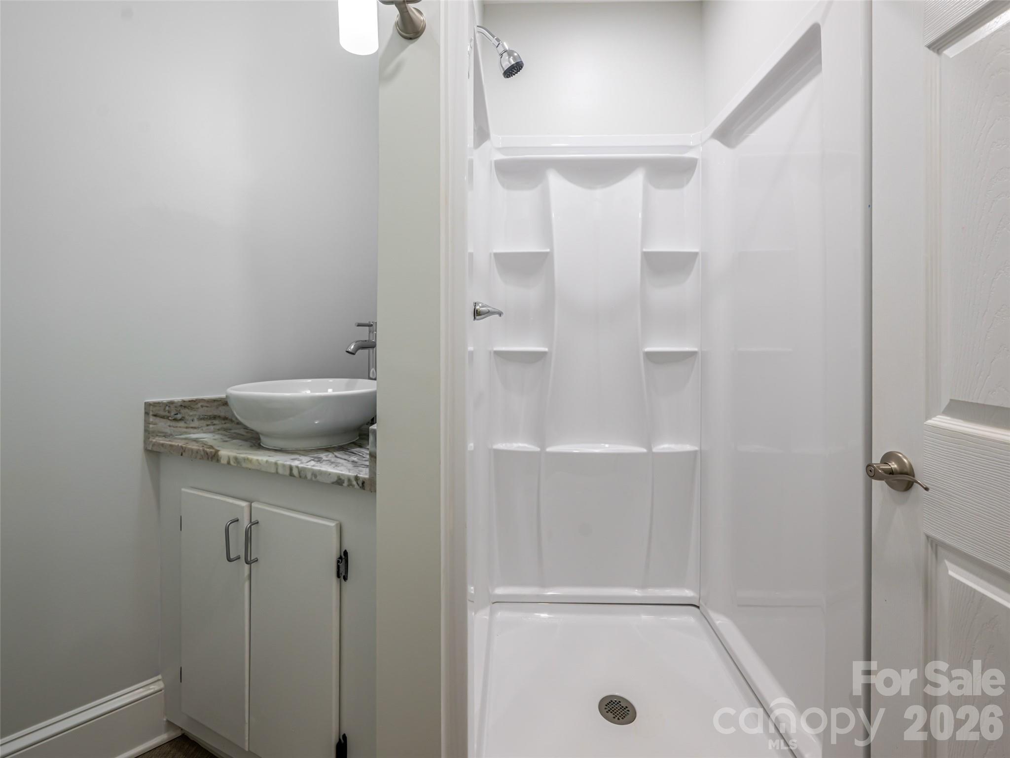 172 Reed Street — Canton