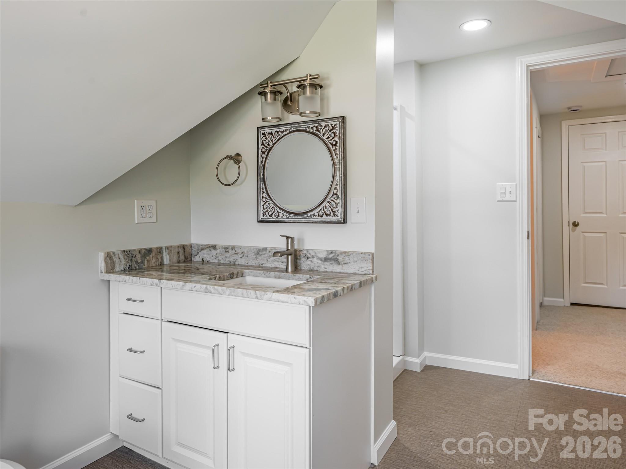 172 Reed Street — Canton