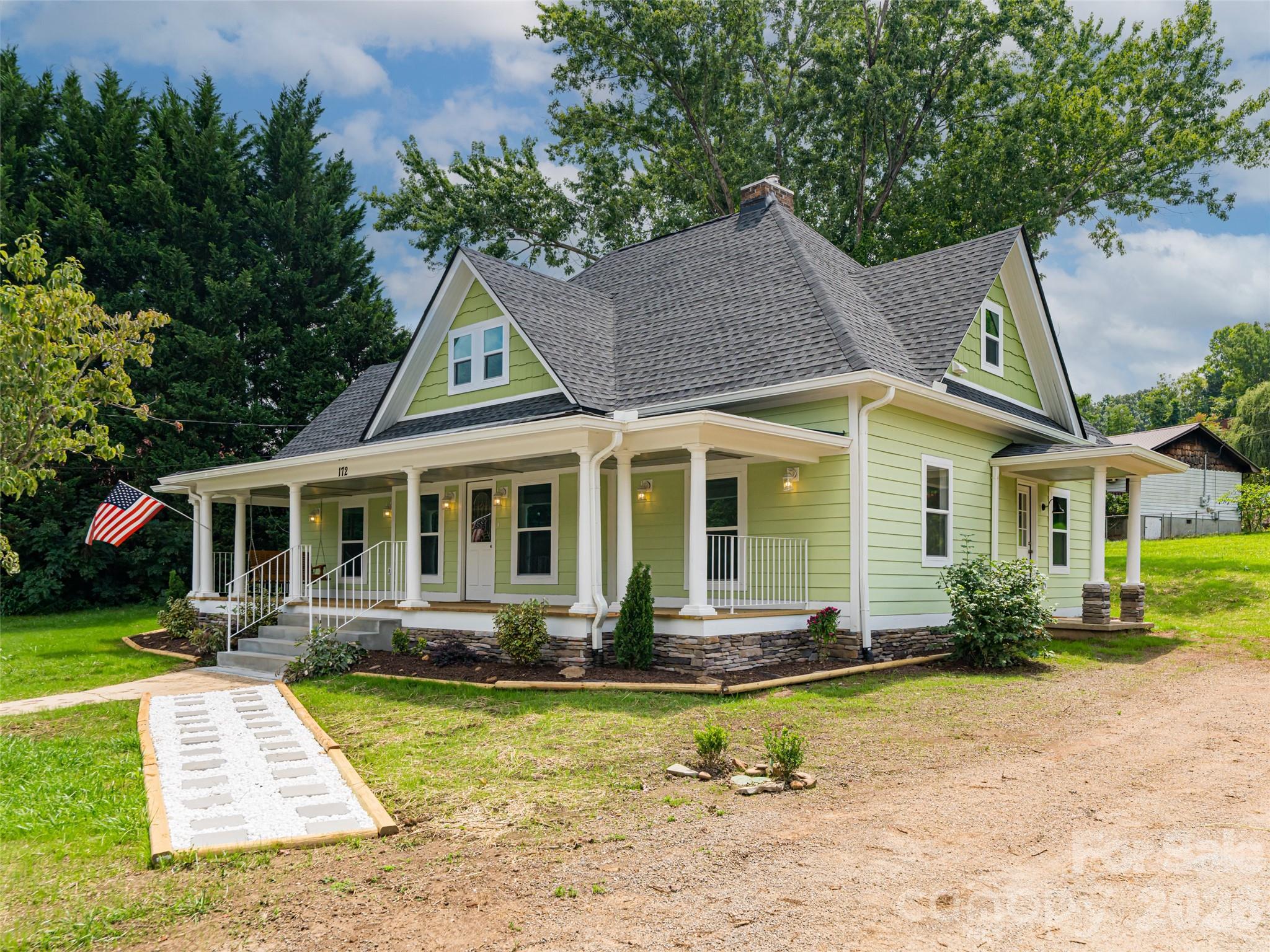 172 Reed Street — Canton
