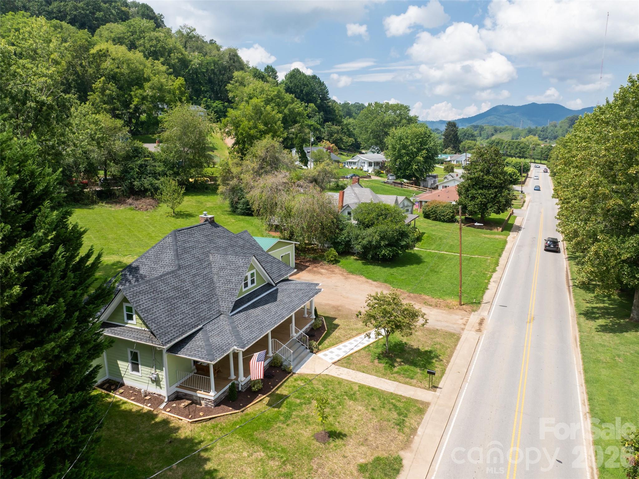 172 Reed Street — Canton