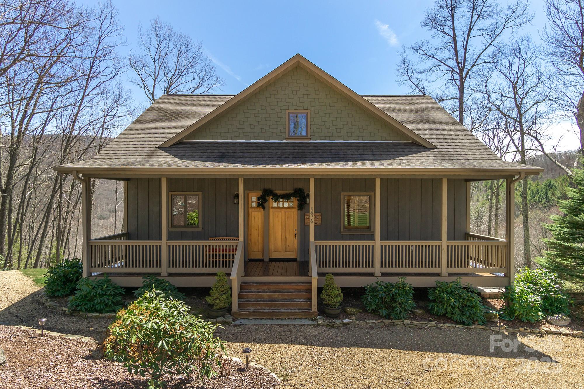 596 N Ridge Runner Road — Burnsville