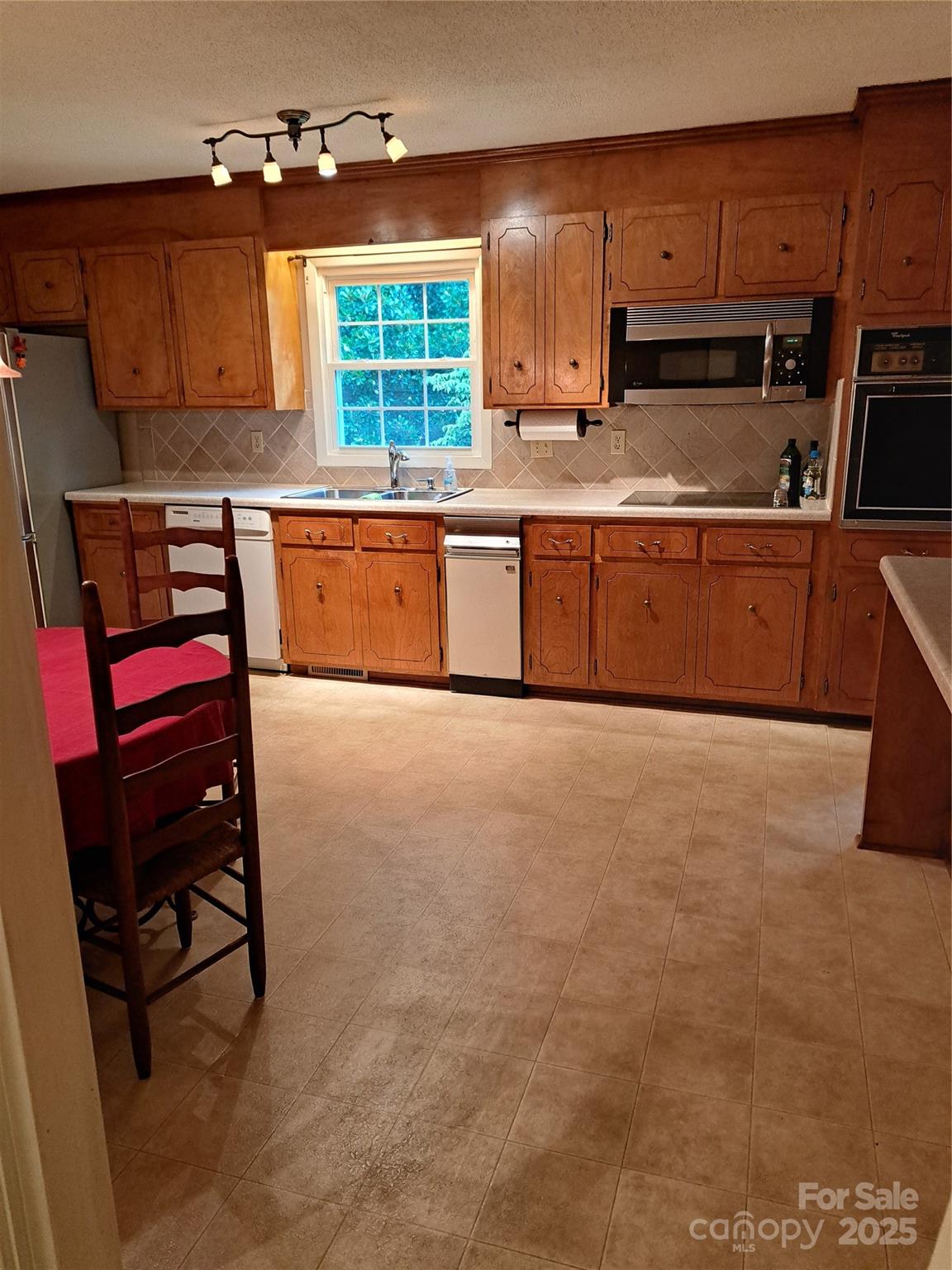 123 Softwind Lane — Concord