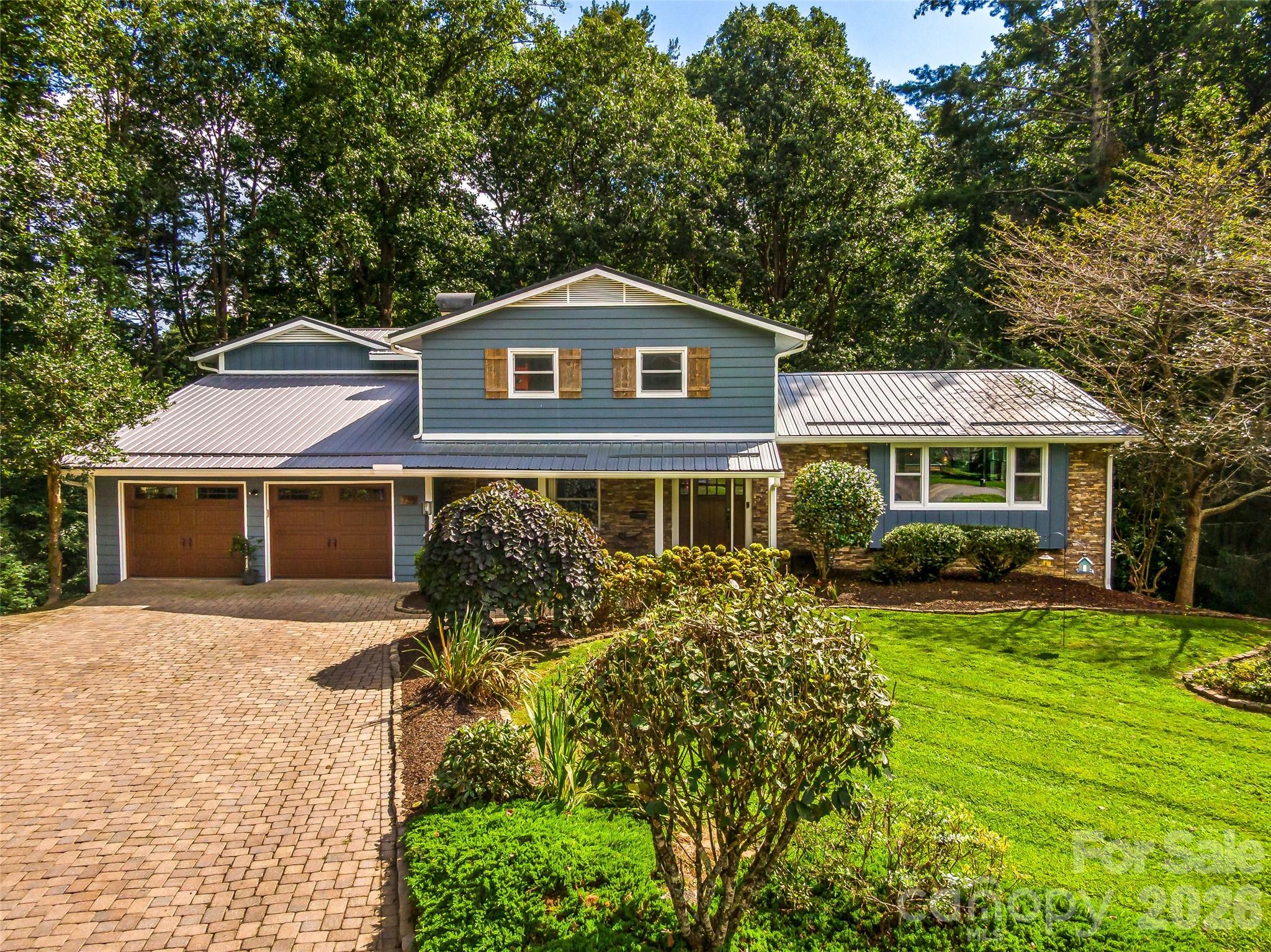135 Dogwood Drive — Brevard