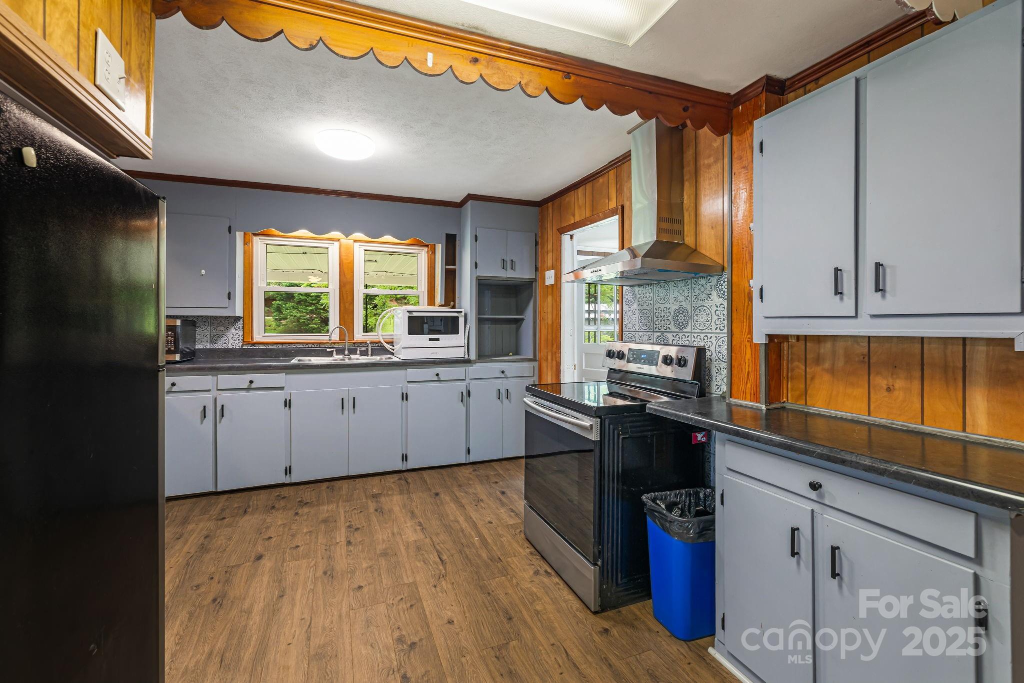 8171 Sugar Hill Road — Marion
