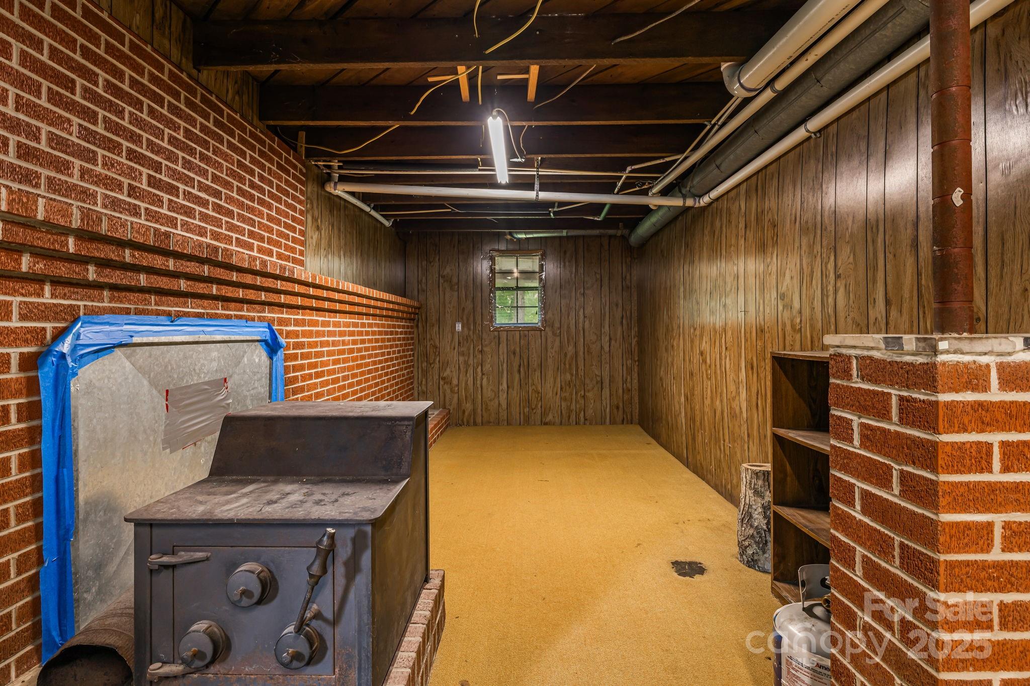 8171 Sugar Hill Road — Marion