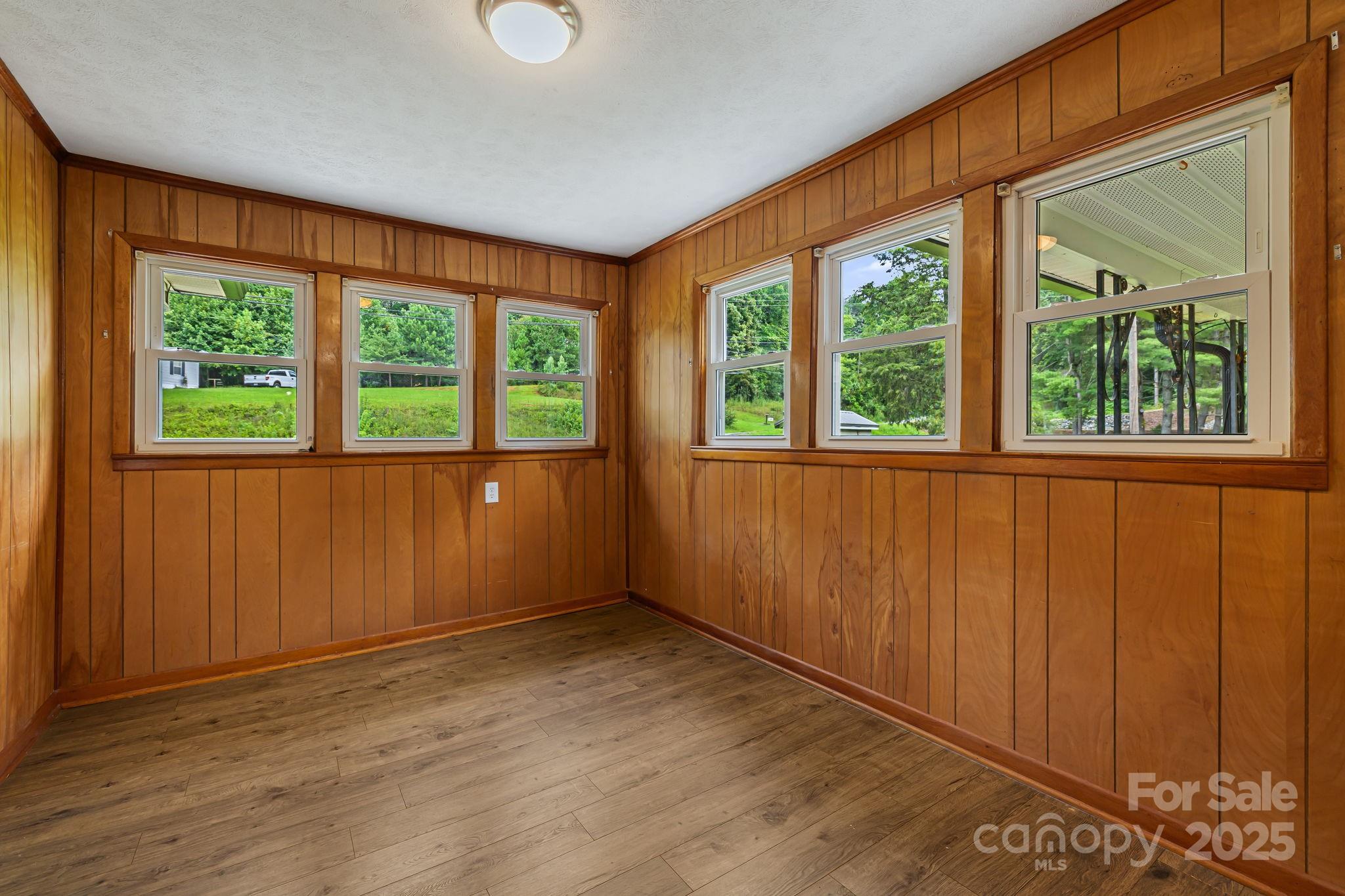 8171 Sugar Hill Road — Marion