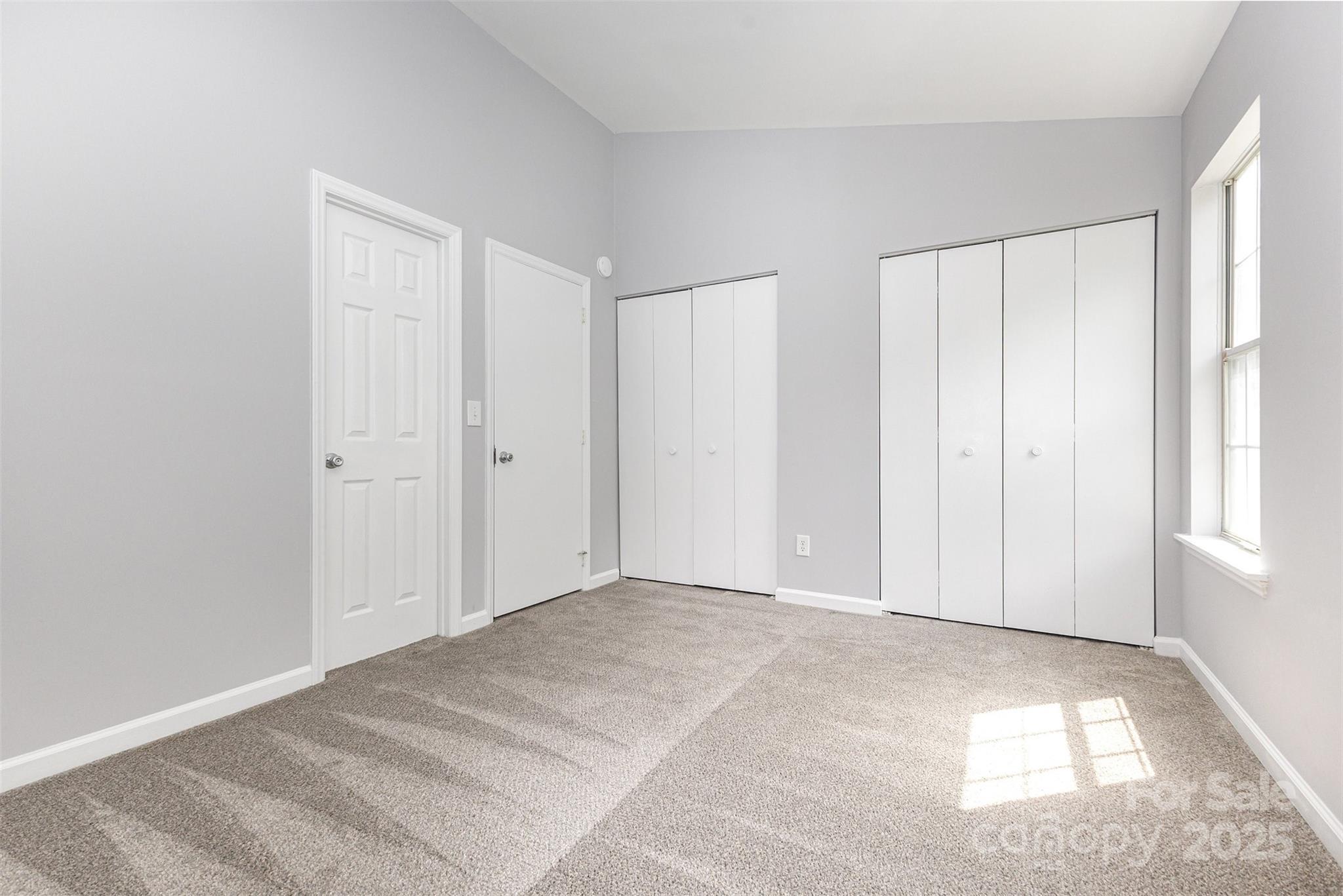 6319 Windsor Gate Lane — Charlotte