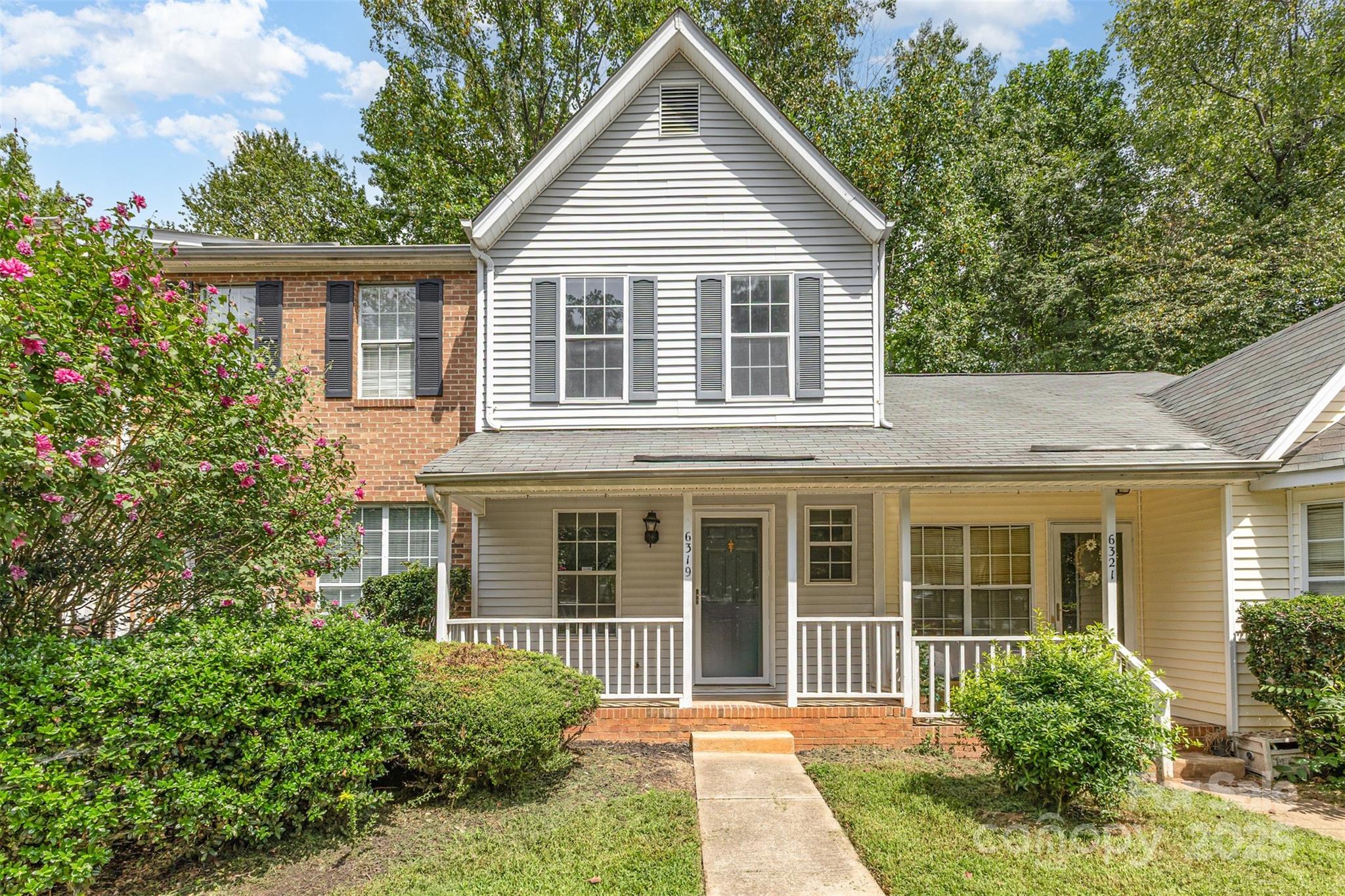 6319 Windsor Gate Lane — Charlotte
