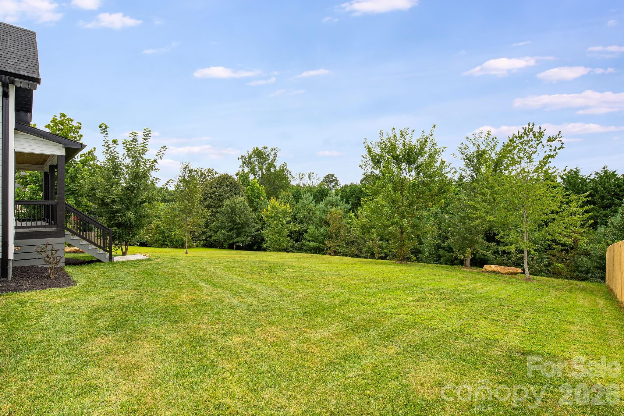 38 Red Laurel Court — Hendersonville
