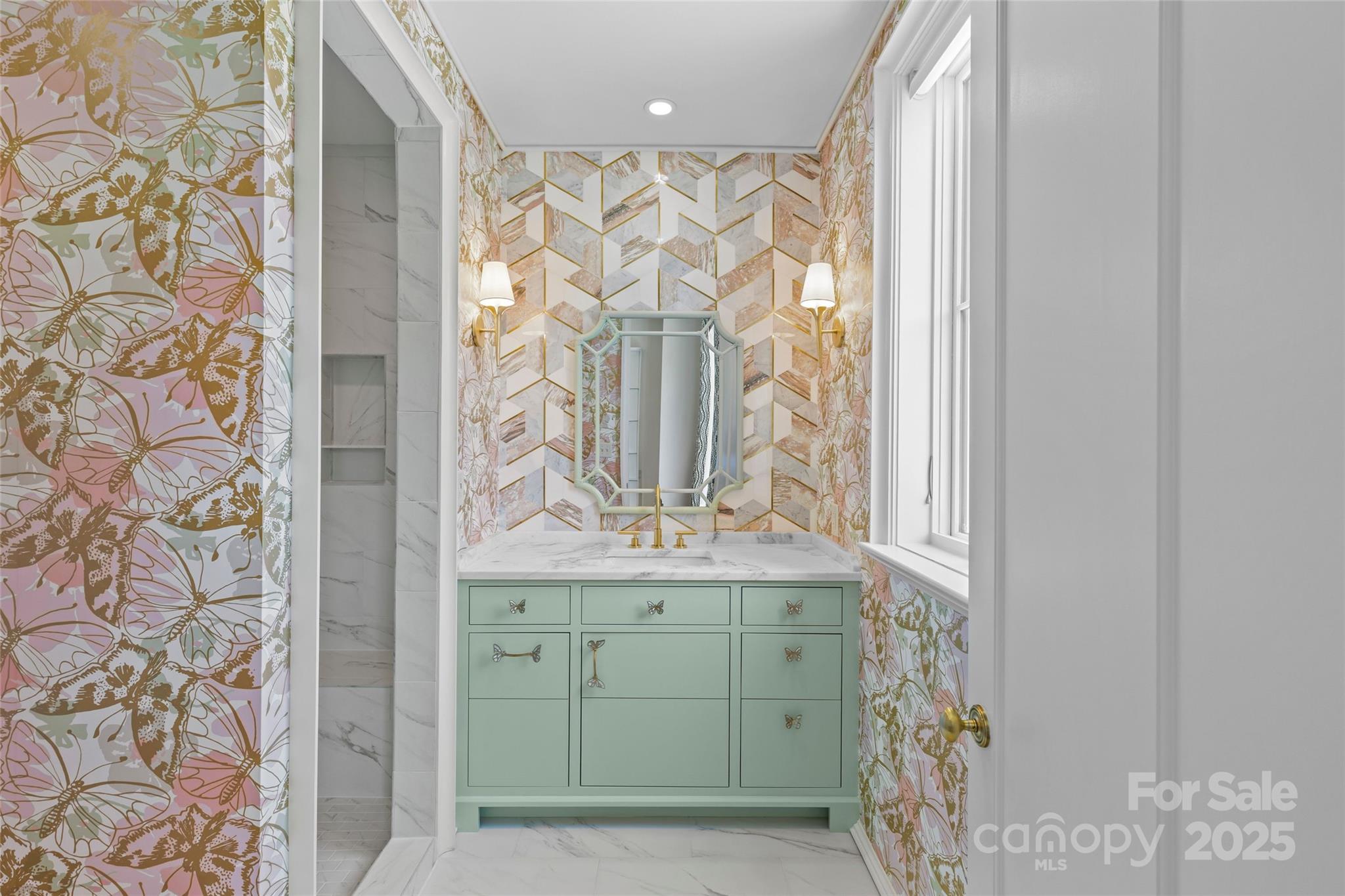 1172 Queens Road — Charlotte