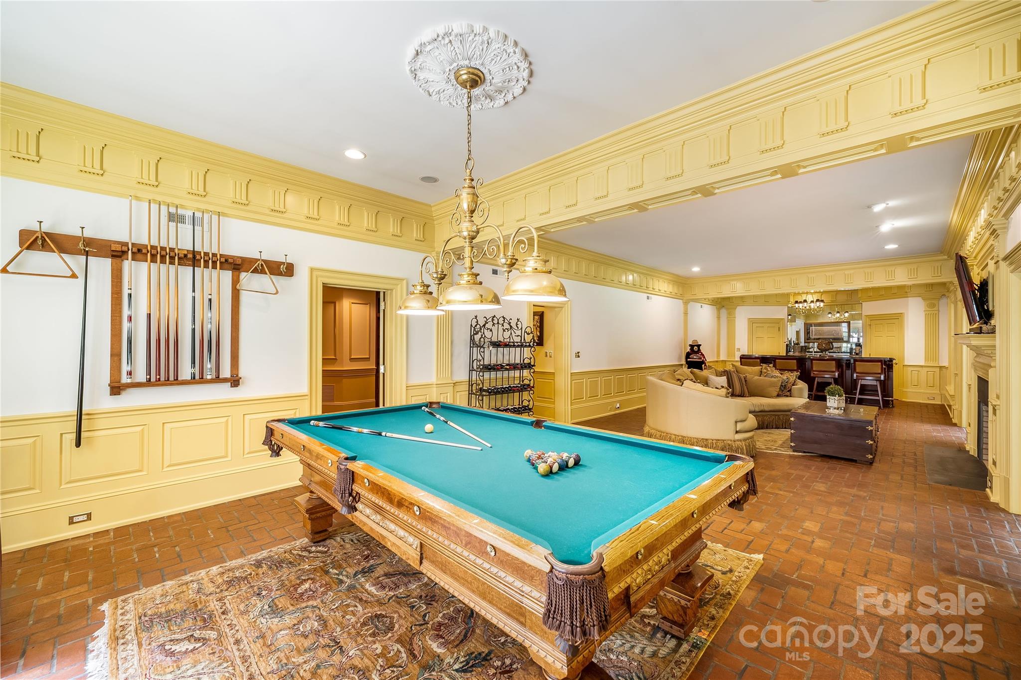 2665 Rolling Hills Drive — Monroe