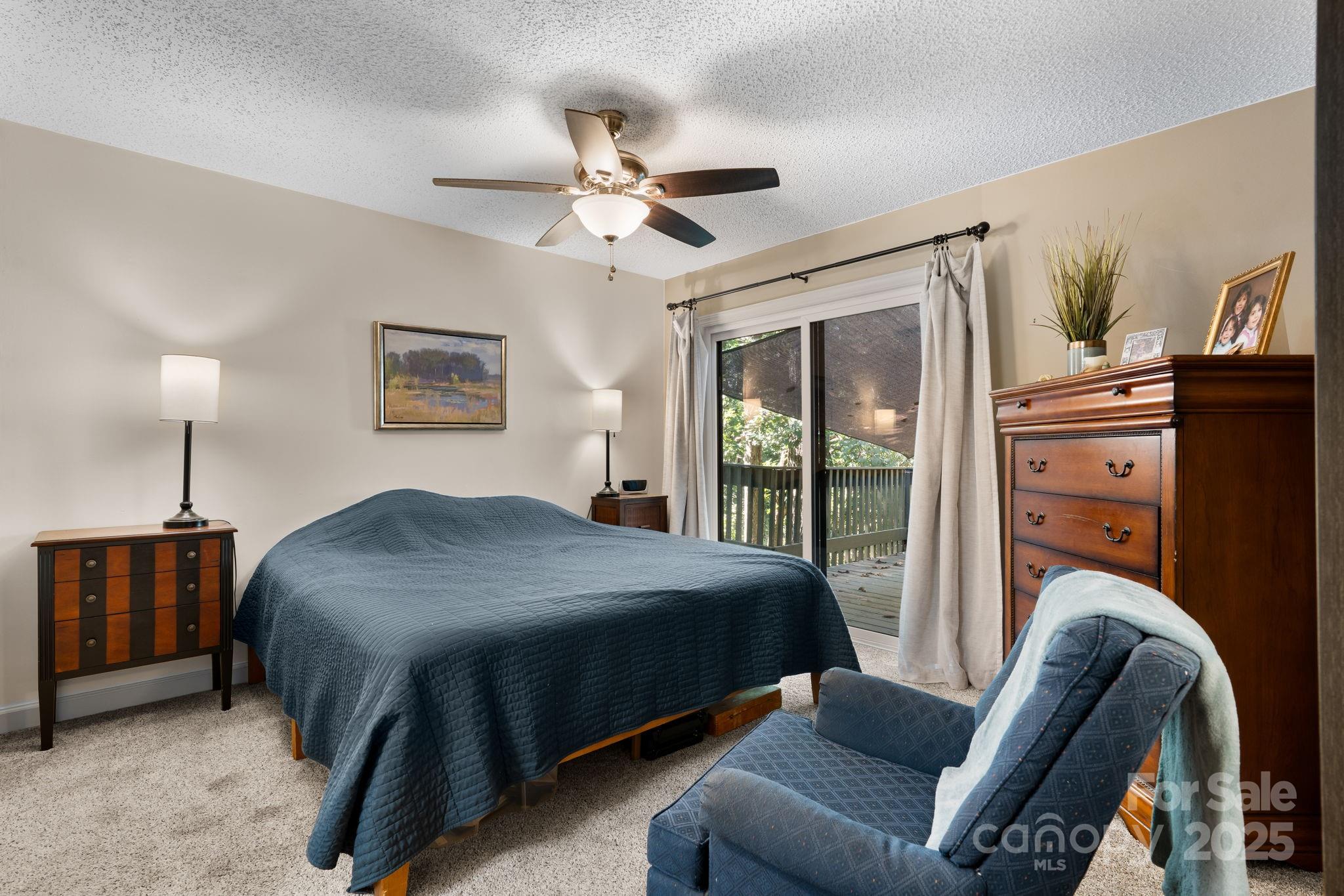 4340 N Center Street #601 — Hickory
