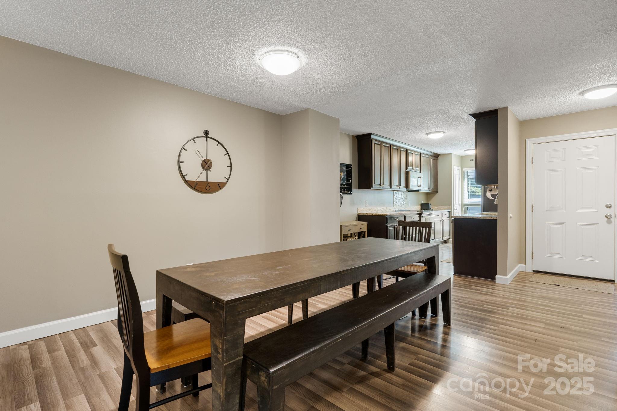 4340 N Center Street #601 — Hickory