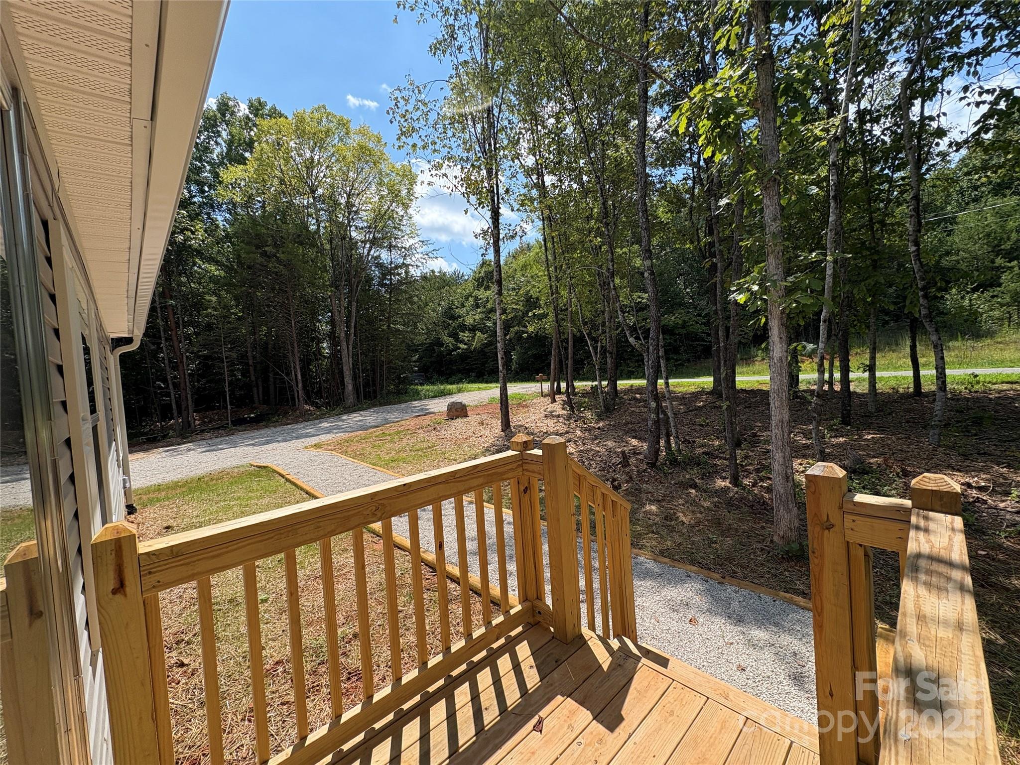 2347 Wagon Wheel Road — Yadkinville