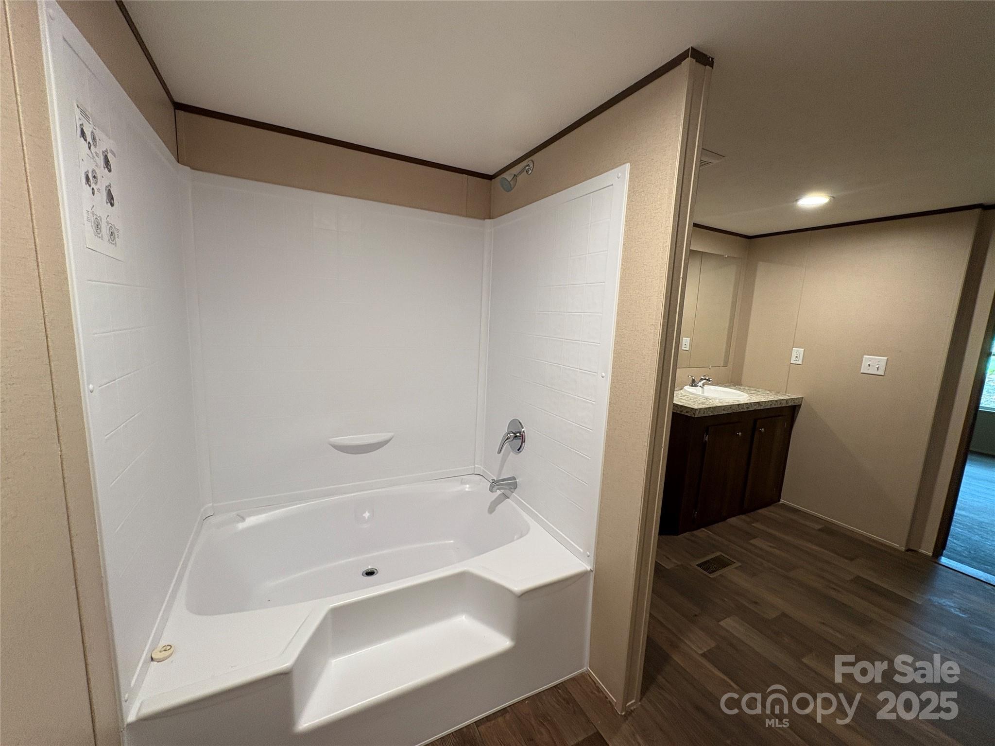 2347 Wagon Wheel Road — Yadkinville