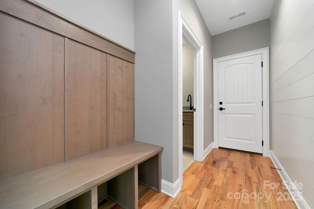 86 Isuhdavga Court — Brevard