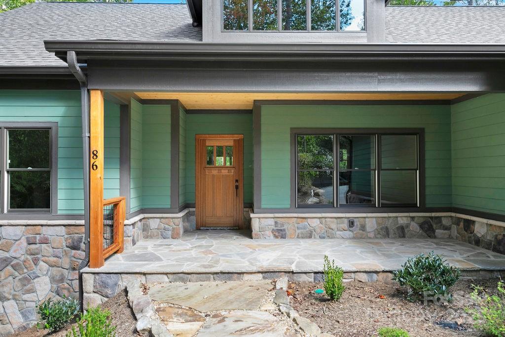 86 Isuhdavga Court — Brevard