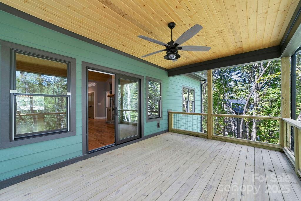 86 Isuhdavga Court — Brevard