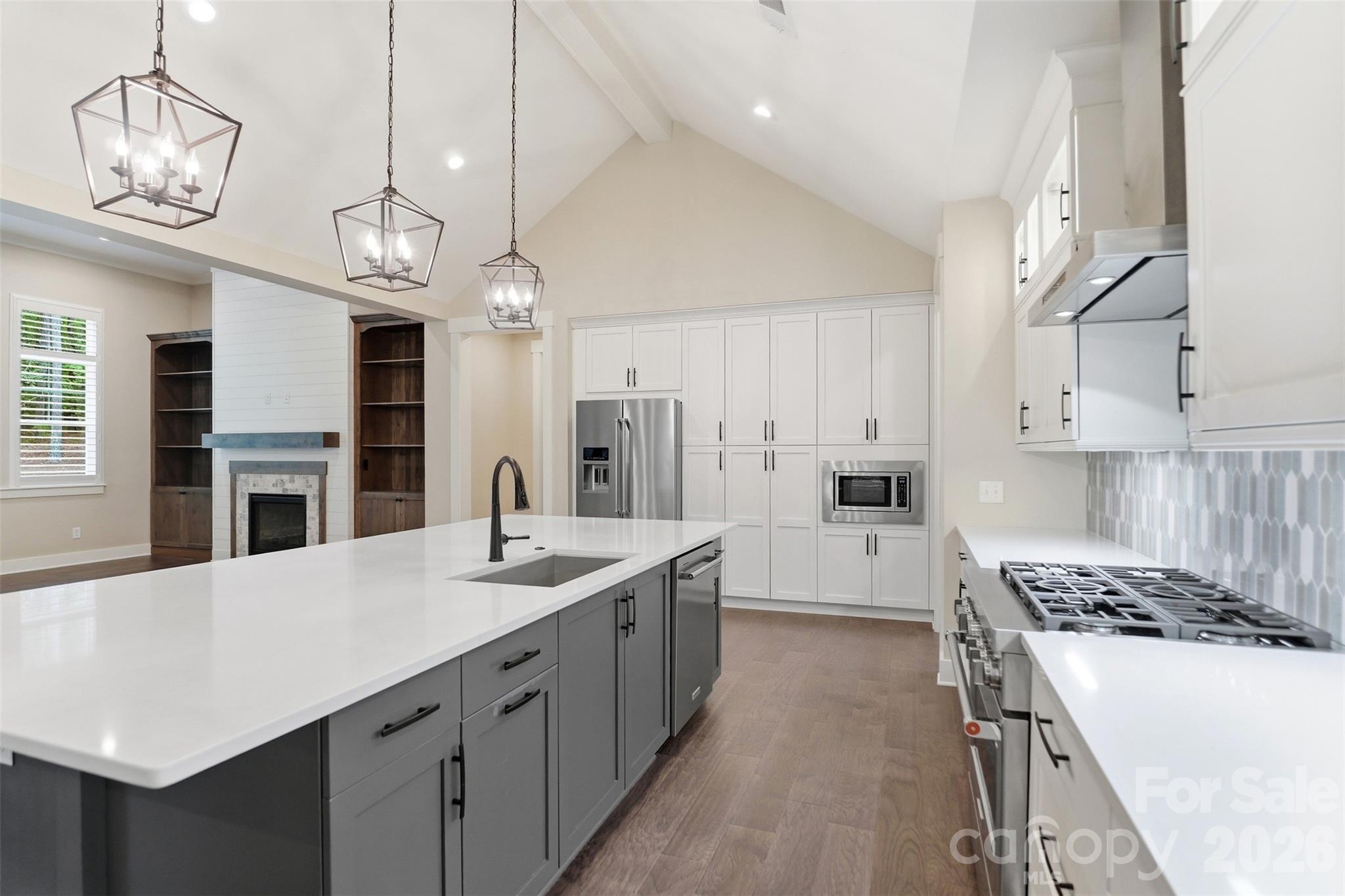 4112 Persimmon Road — Lancaster