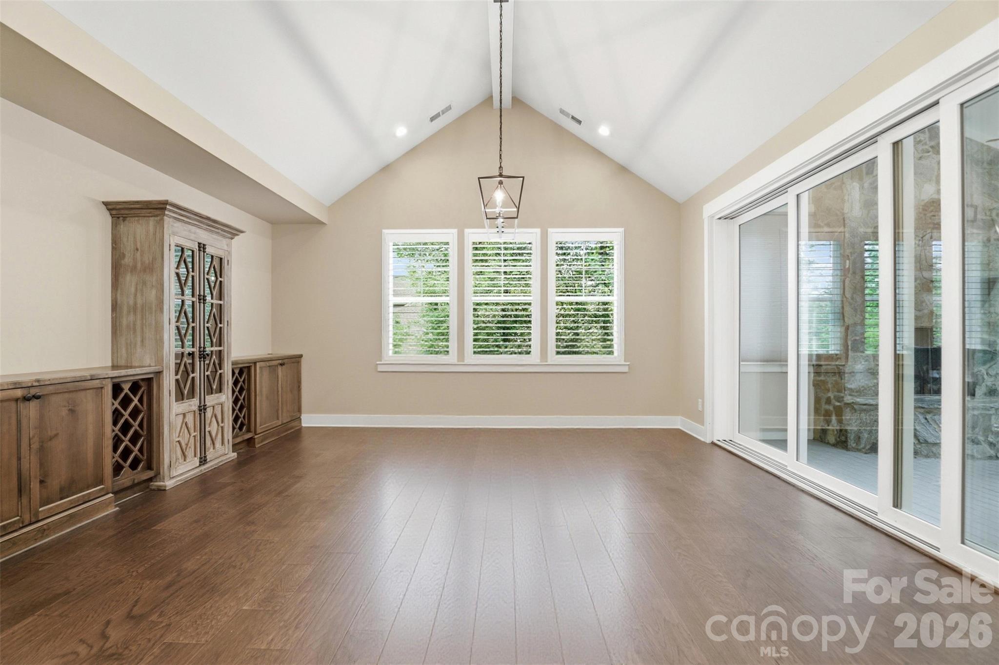 4112 Persimmon Road — Lancaster