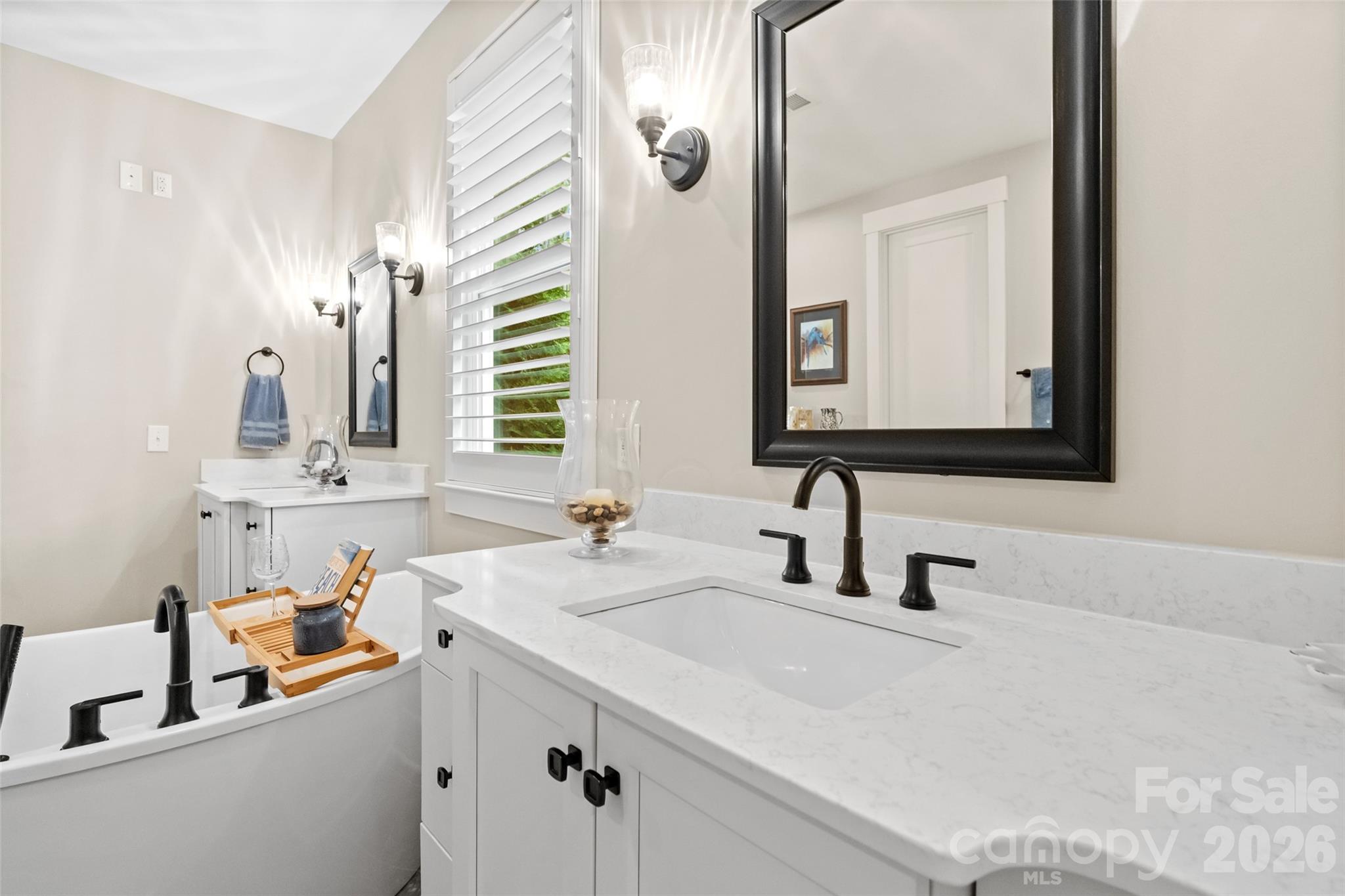 4112 Persimmon Road — Lancaster