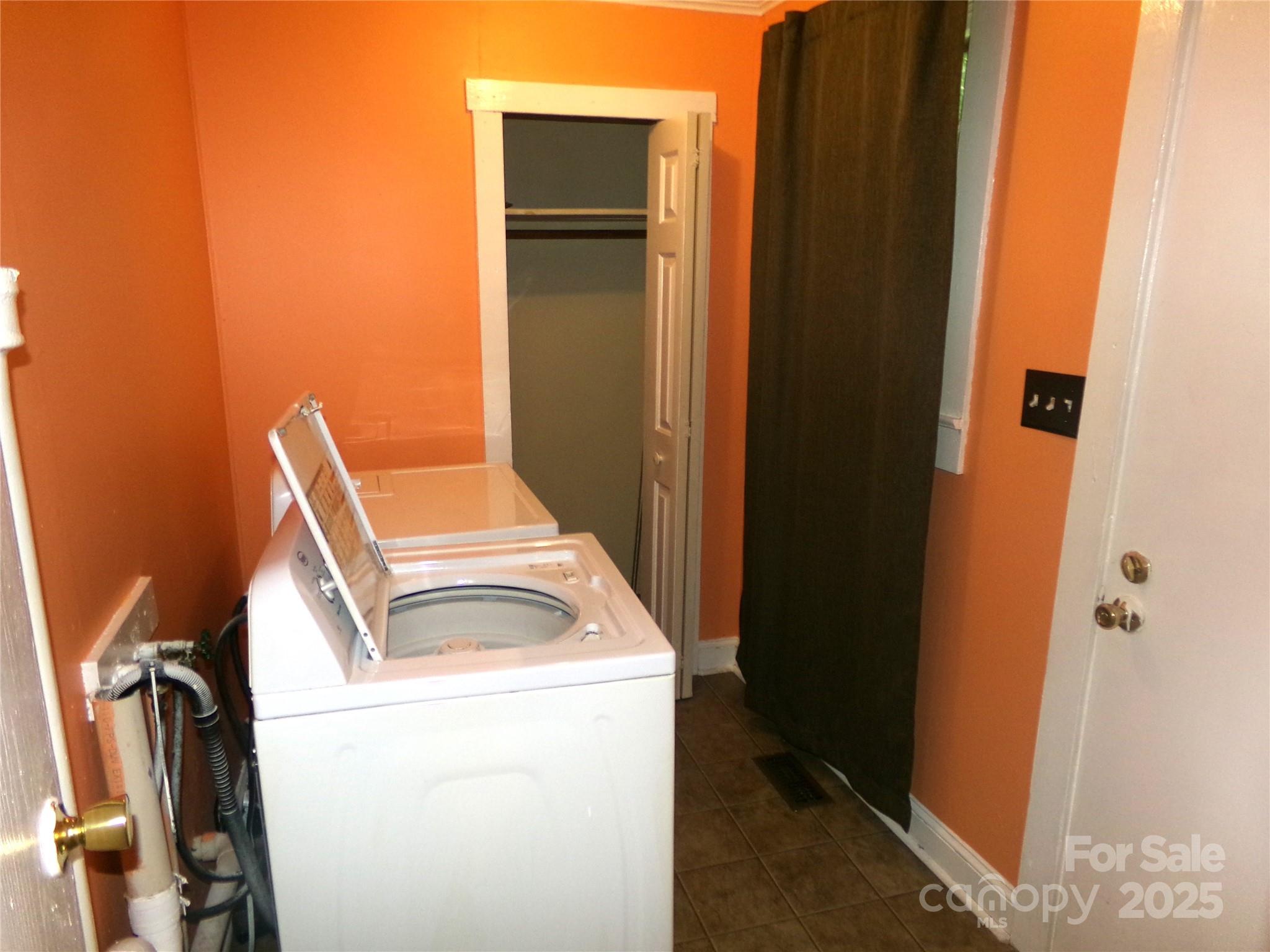 306 Dunlap Street — Albemarle