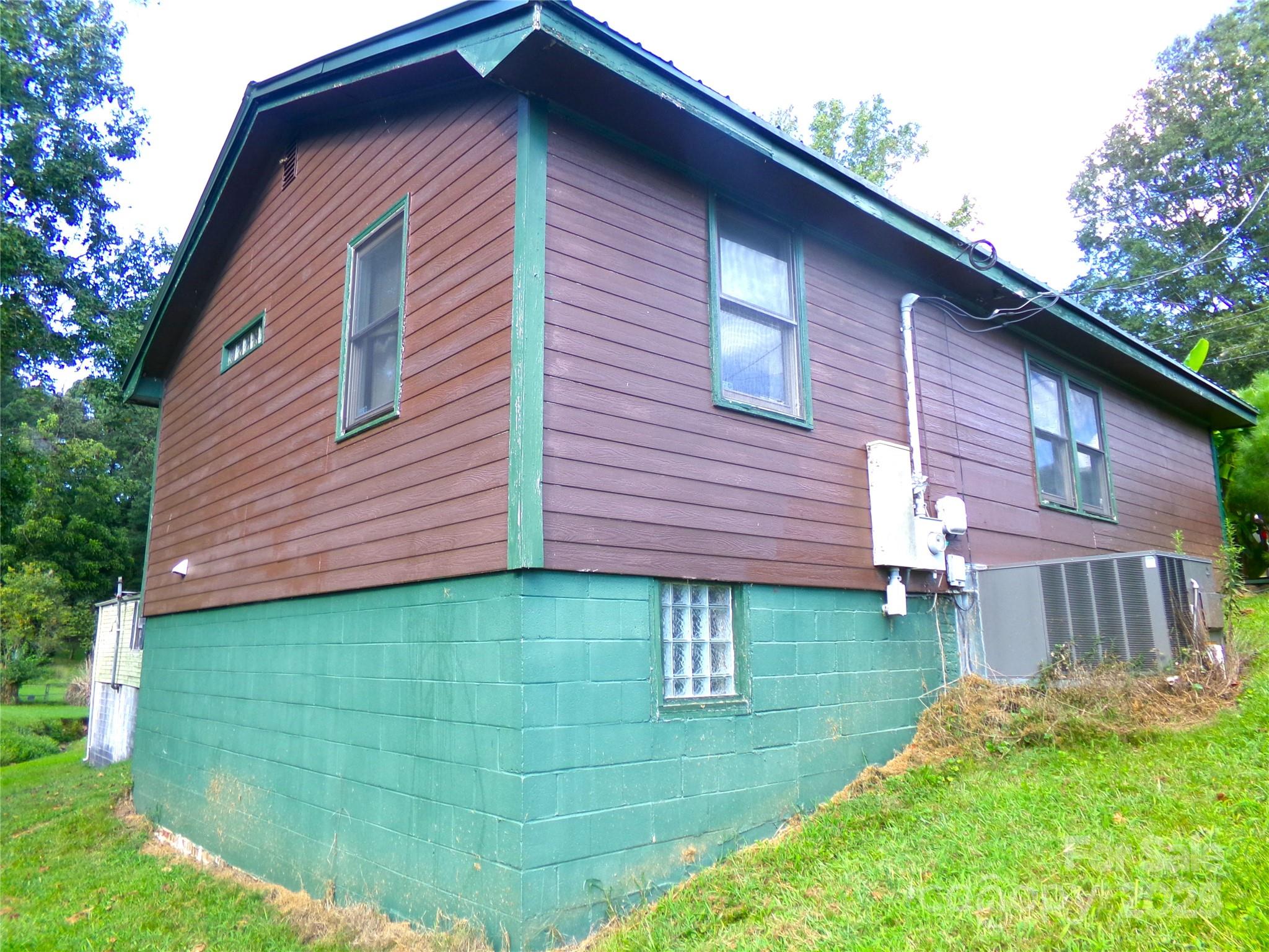 306 Dunlap Street — Albemarle