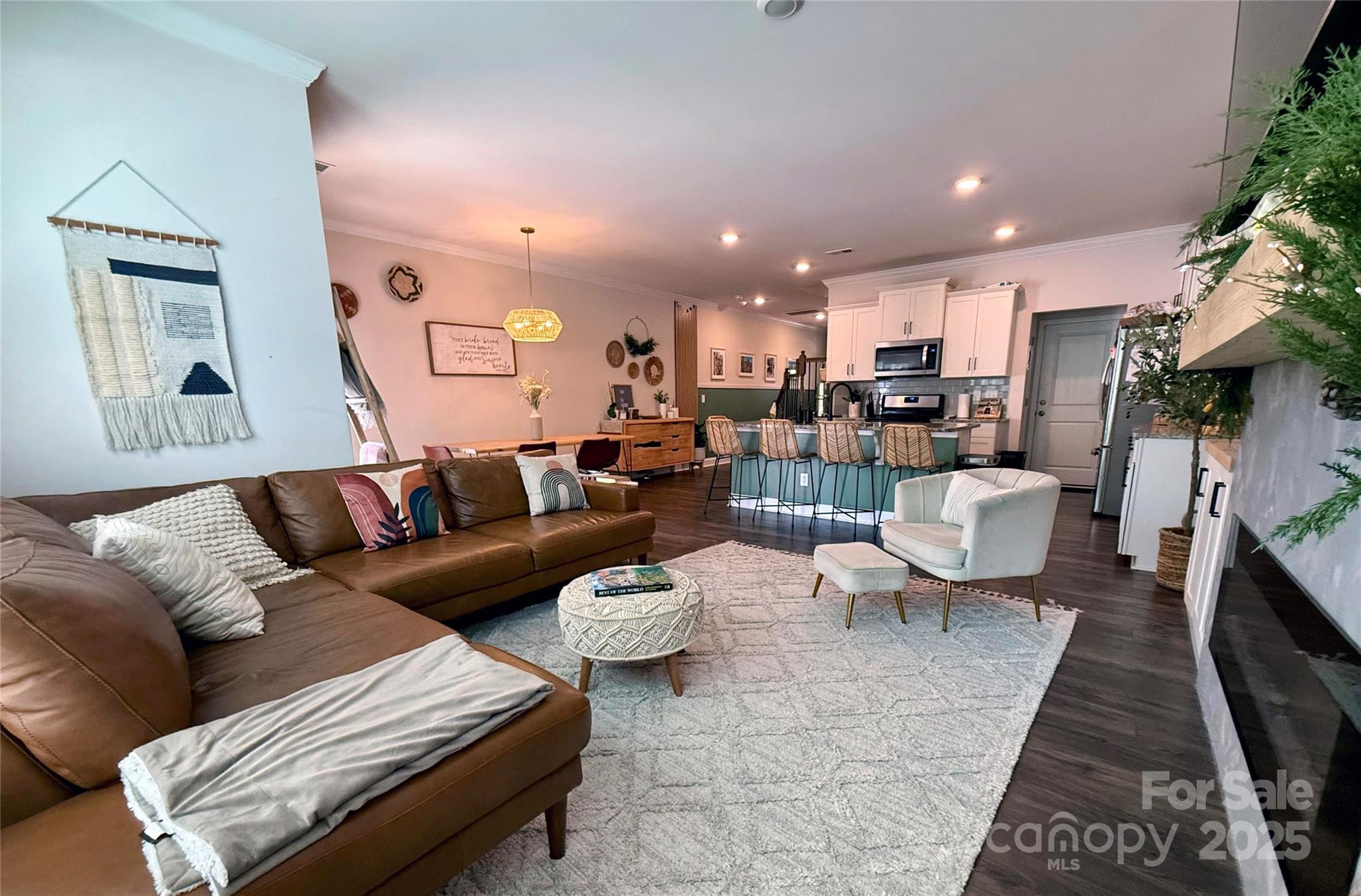 757 Little Bluestem Drive — Clover