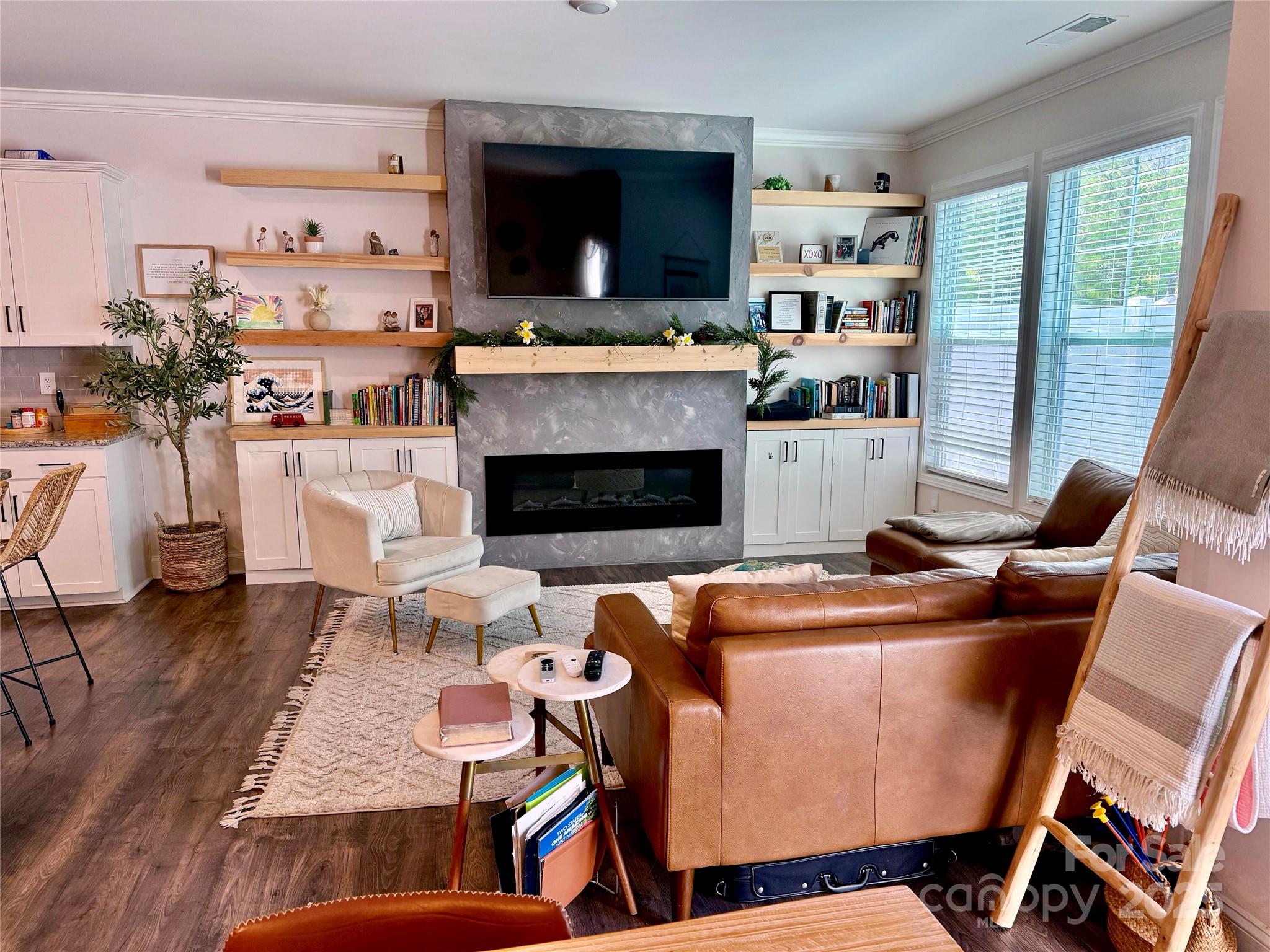 757 Little Bluestem Drive — Clover