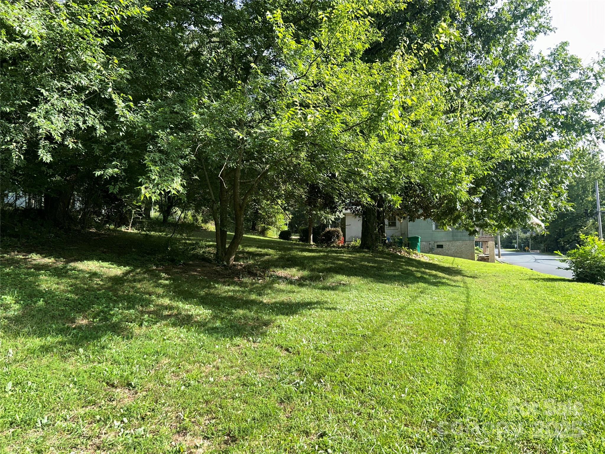1003 Lundix Street — Albemarle