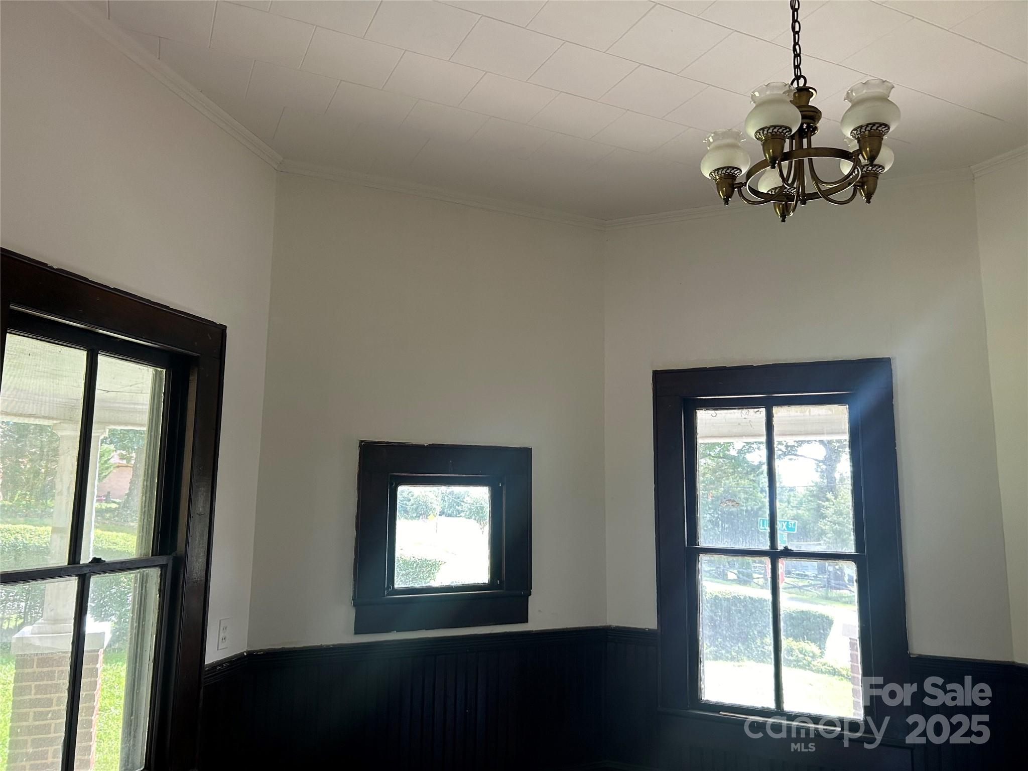 1003 Lundix Street — Albemarle