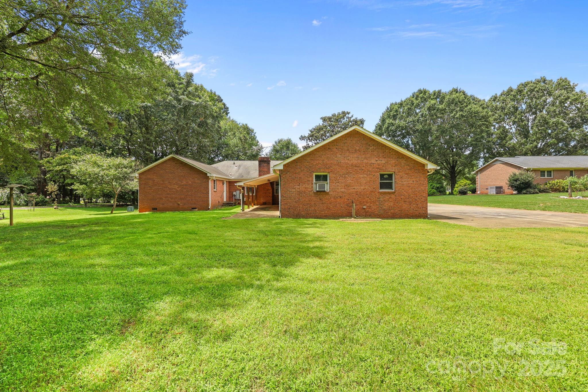 255 Quail Drive — Salisbury