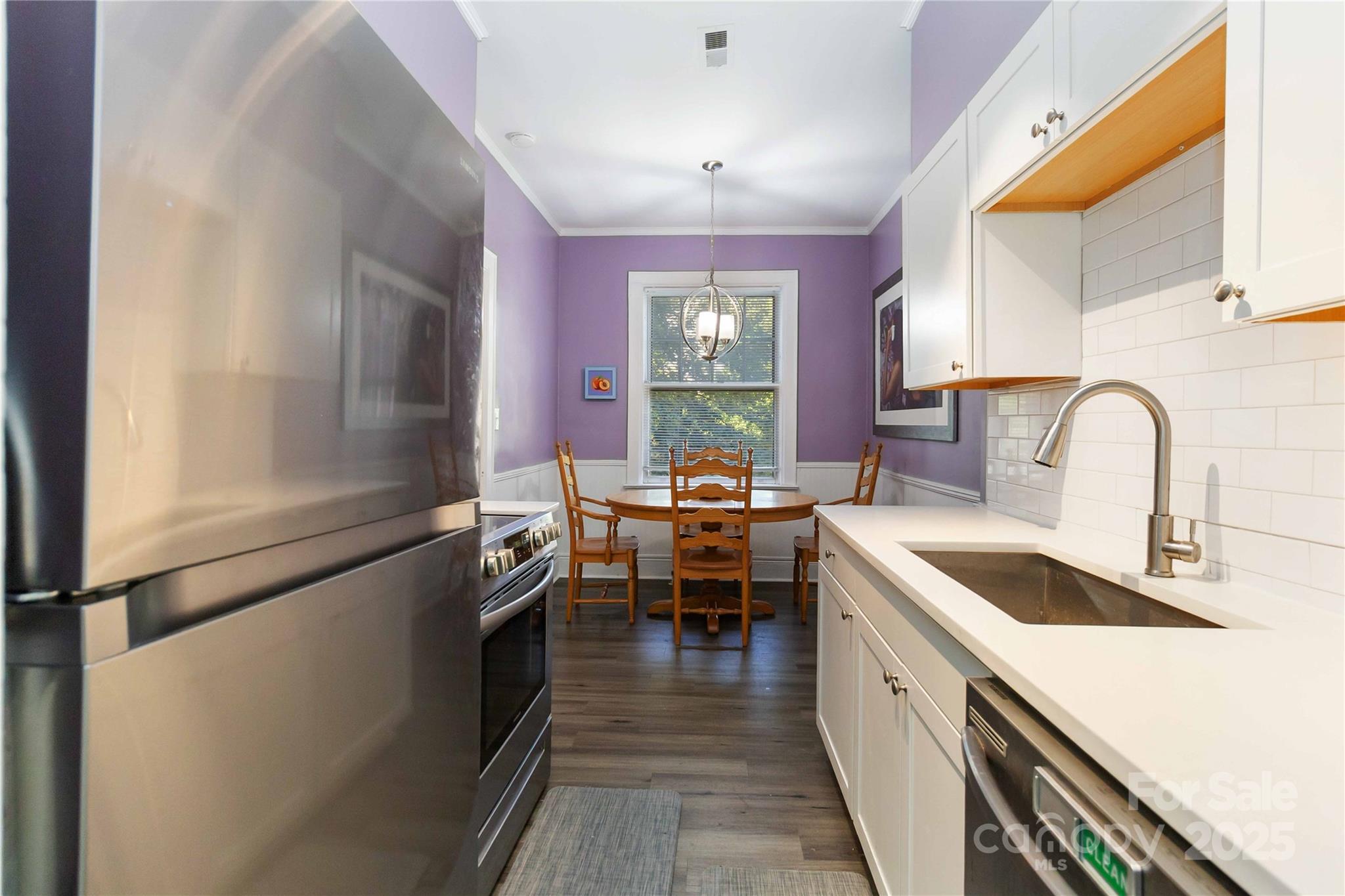 811 E Morehead Street #6 — Charlotte
