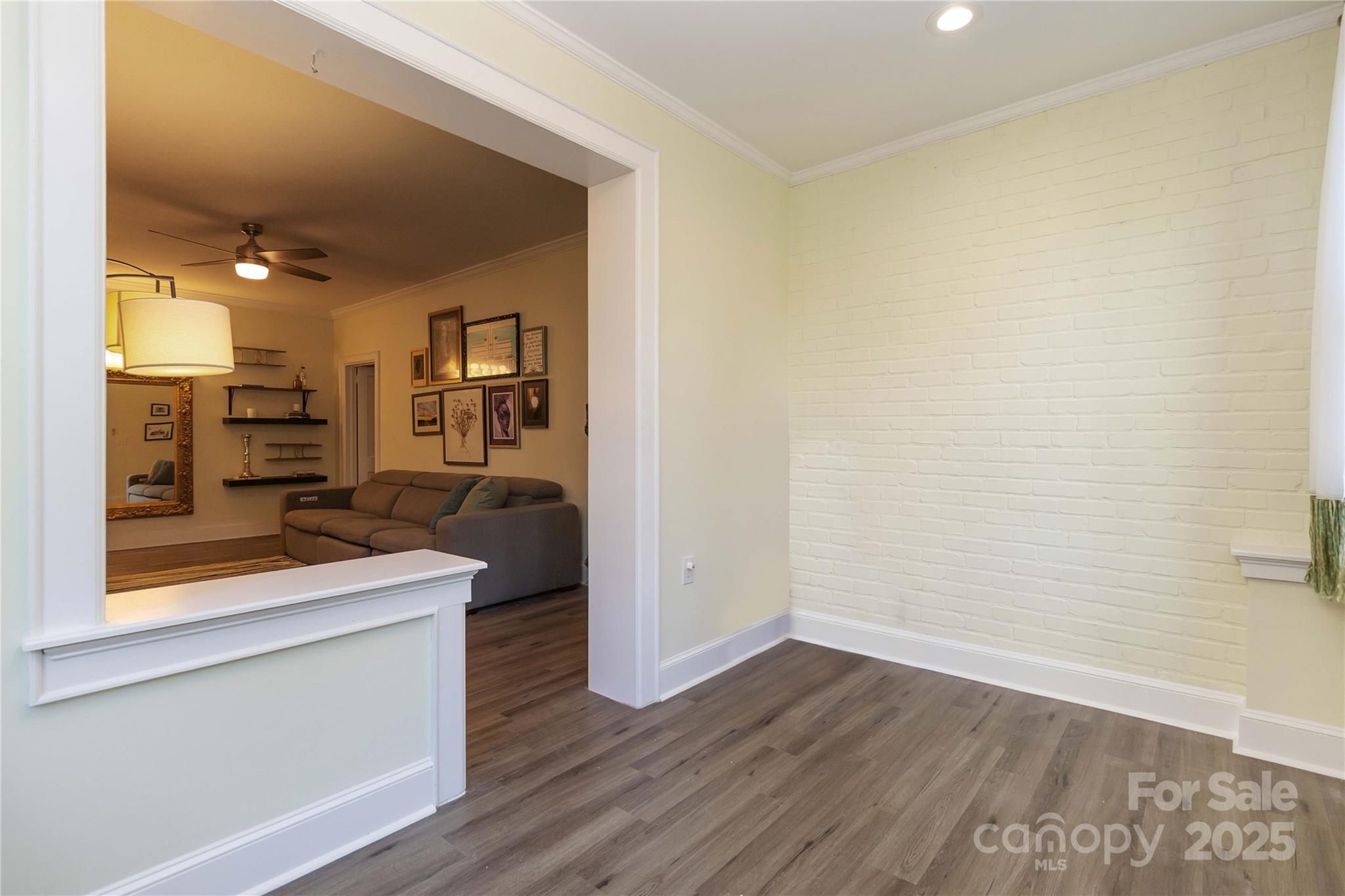 811 E Morehead Street #6 — Charlotte