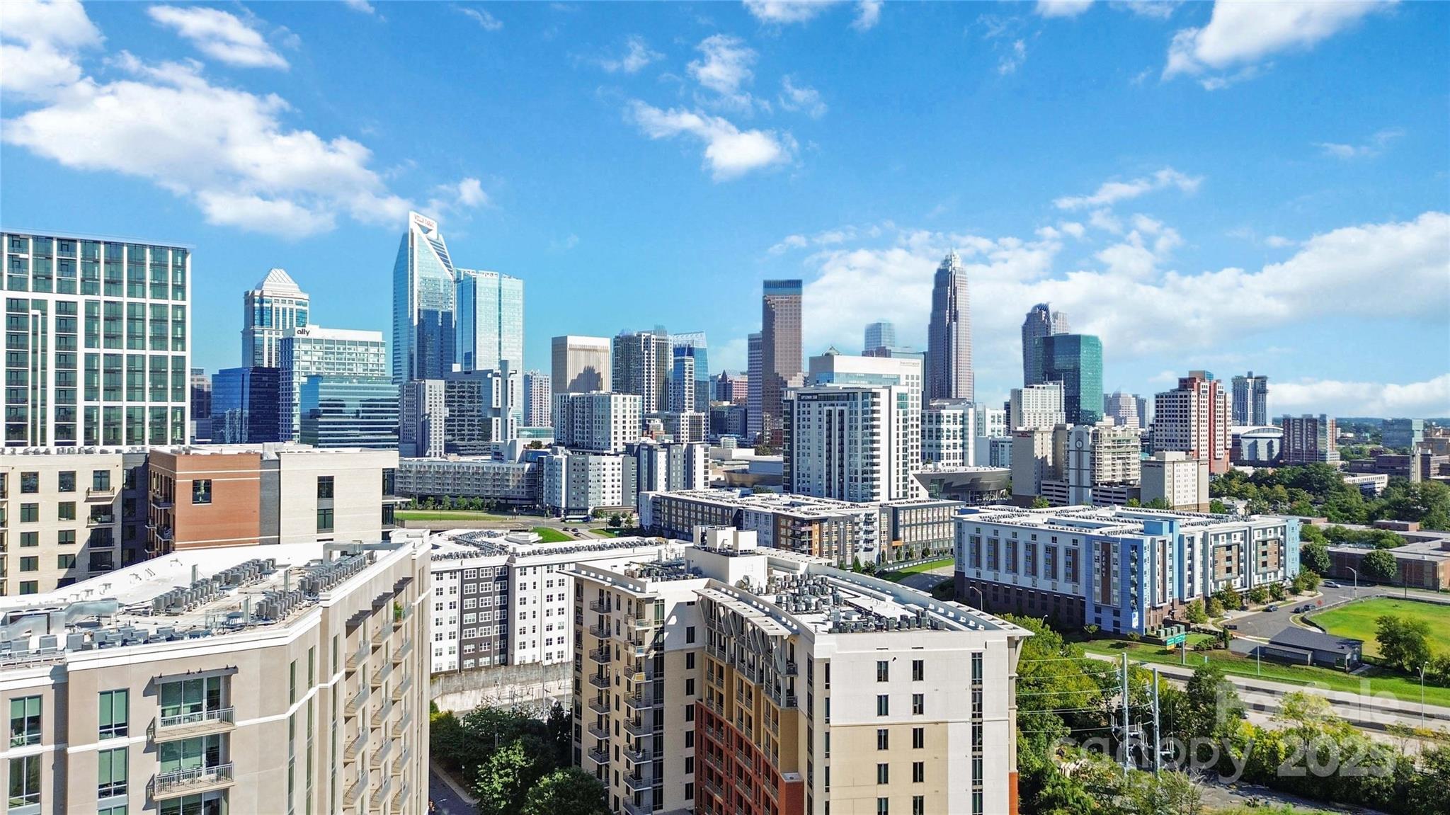 811 E Morehead Street #6 — Charlotte