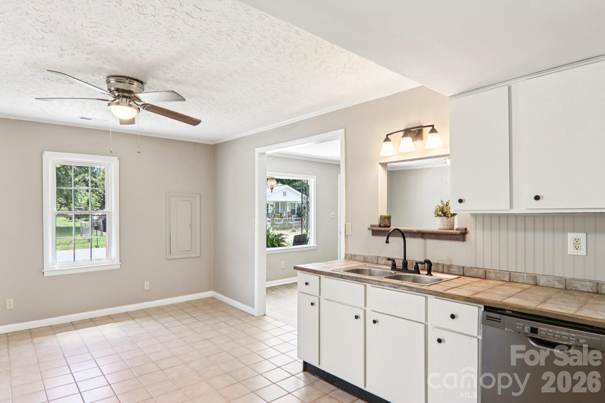 55 Polk Street — Waynesville